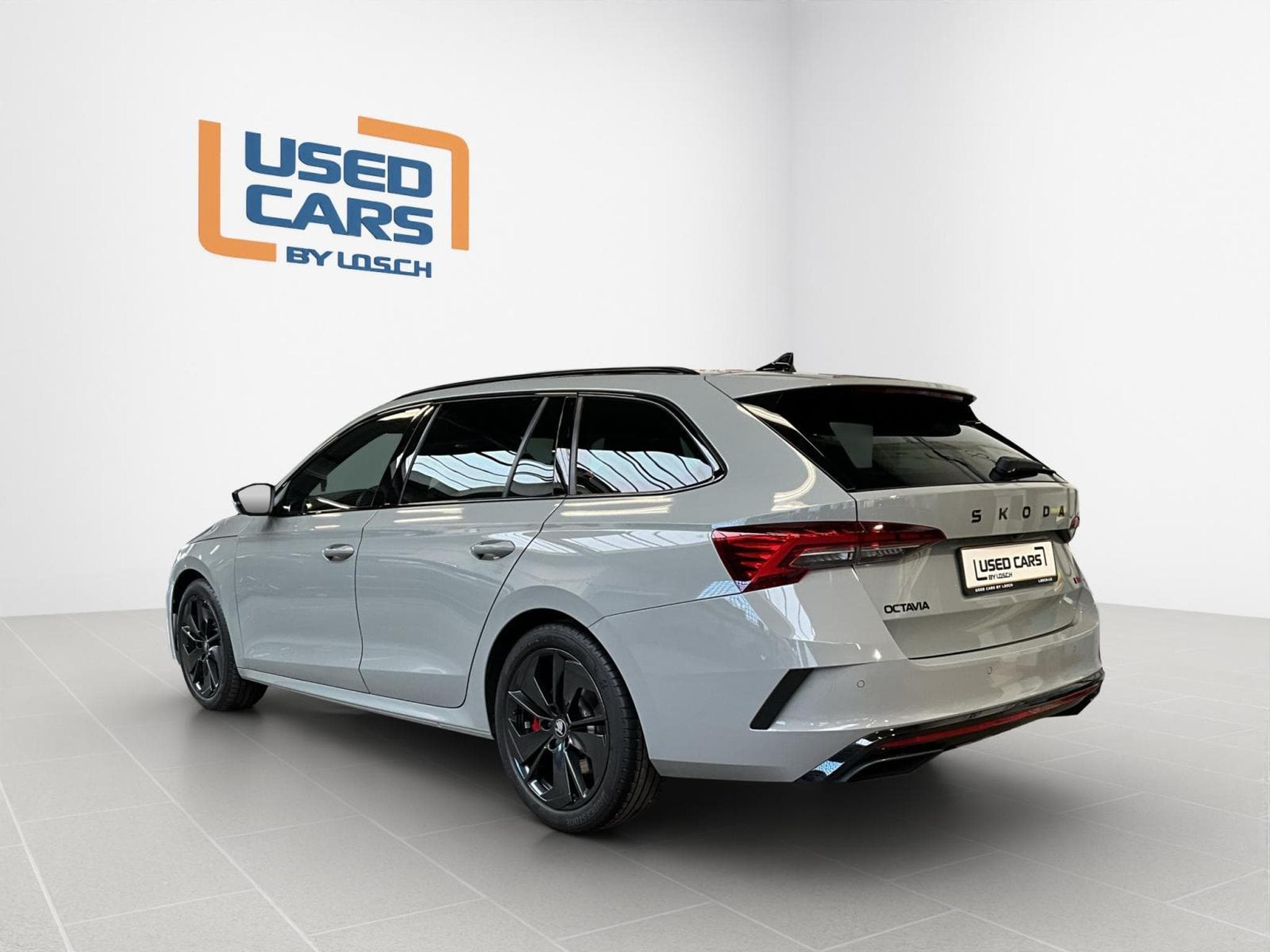 Skoda Octavia RS+DSG+P.Simply-Clever+LED (2025) - Foto 6