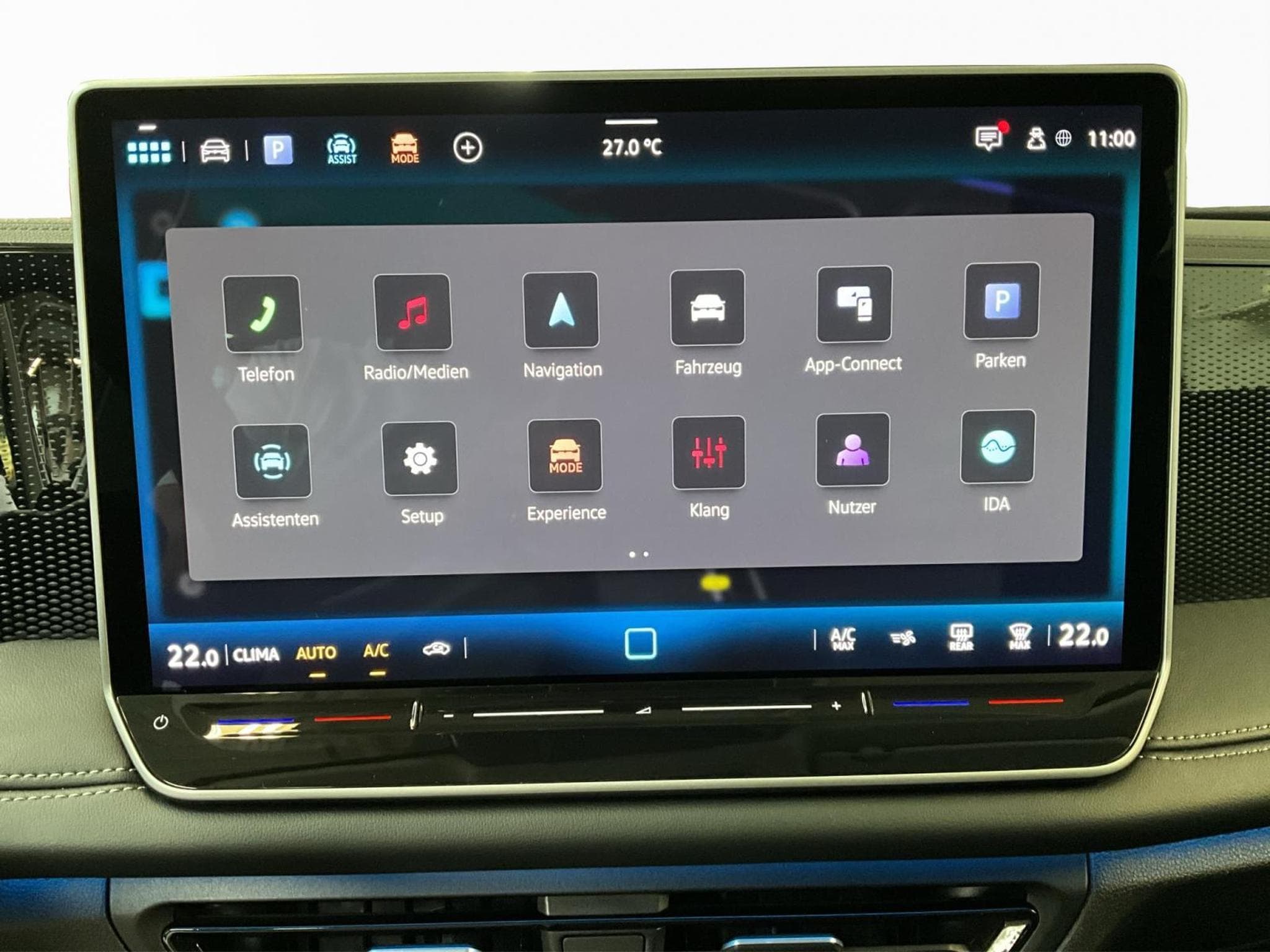 VW Tiguan Life+DSG+AHK+P.Infotainement+LED (2025) - Foto 13