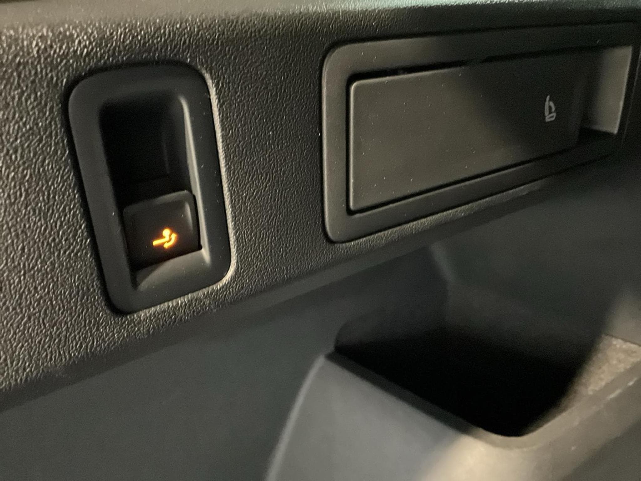 VW Tiguan Life+DSG+AHK+P.Infotainement+LED (2025) - Foto 18