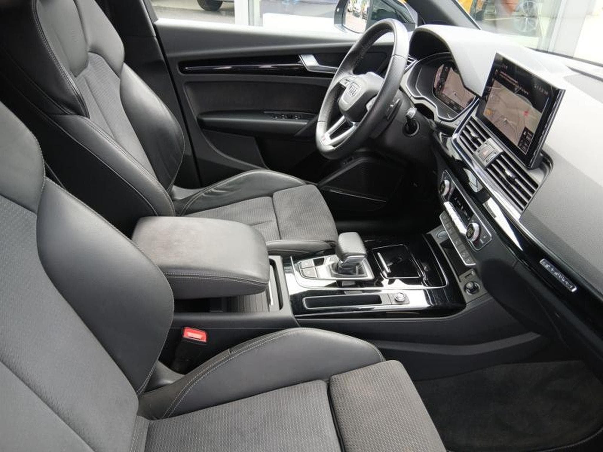 Audi Q5 Sportback S-line 40 TDI quattro s-tronic (2023) - Photo 10
