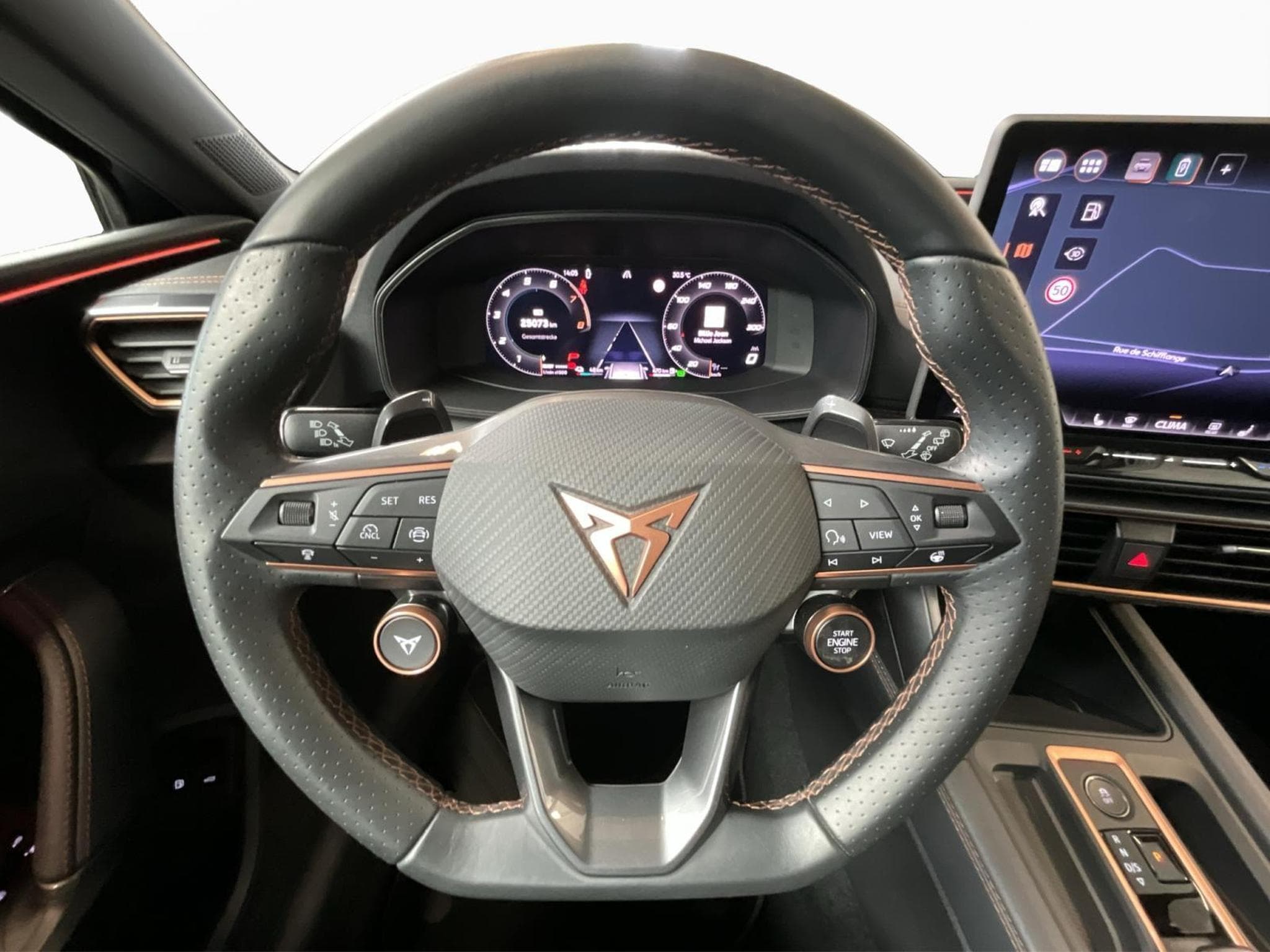 Cupra Leon ST+VZ+PHEV+DSG+Pure-Perf.+Prog.-Design+Int.-Drive+AHK (2025) - Foto 10