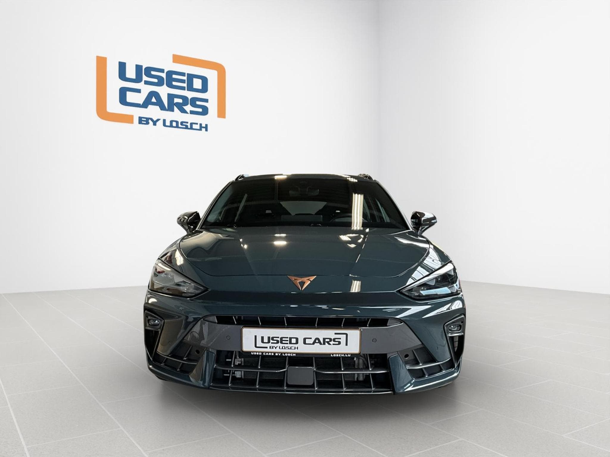 Cupra Leon ST+VZ+PHEV+DSG+Pure-Perf.+Prog.-Design+Int.-Drive+AHK (2025) - Foto 3