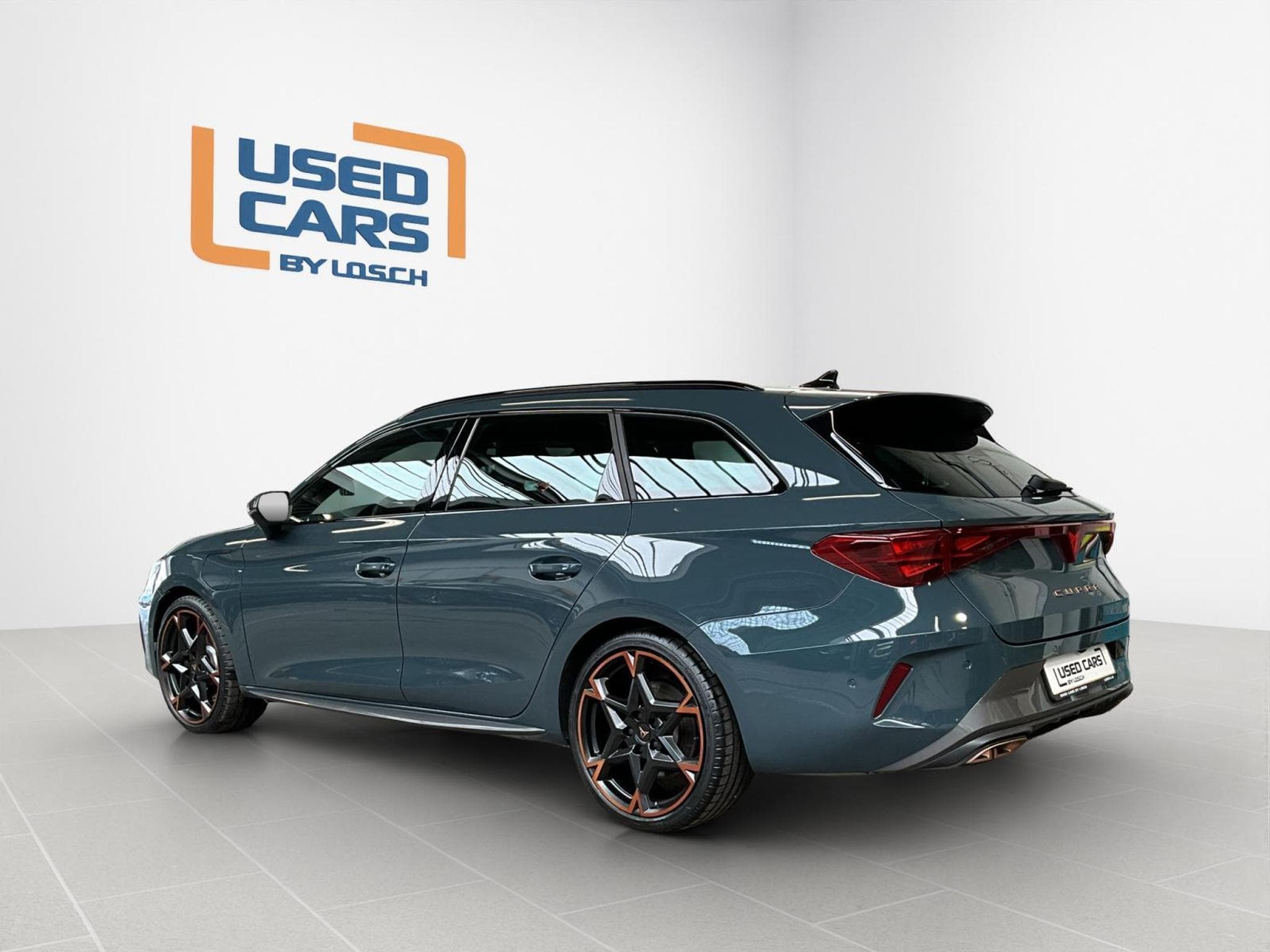 Cupra Leon ST+VZ+PHEV+DSG+Pure-Perf.+Prog.-Design+Int.-Drive+AHK (2025) - Foto 5