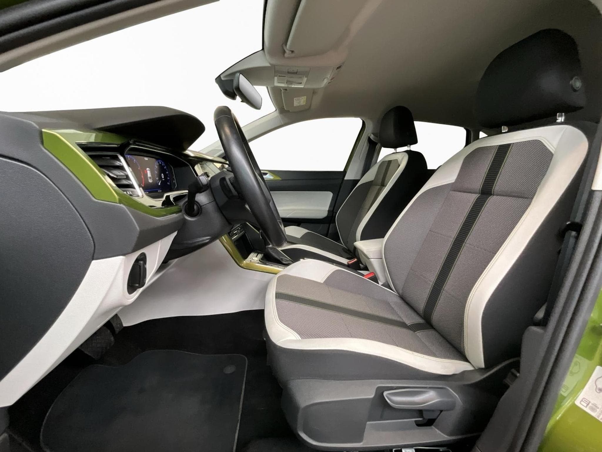 VW Taigo Style+DSG+IQ-Drive+P.Technik+RearView (2022) - Foto 9