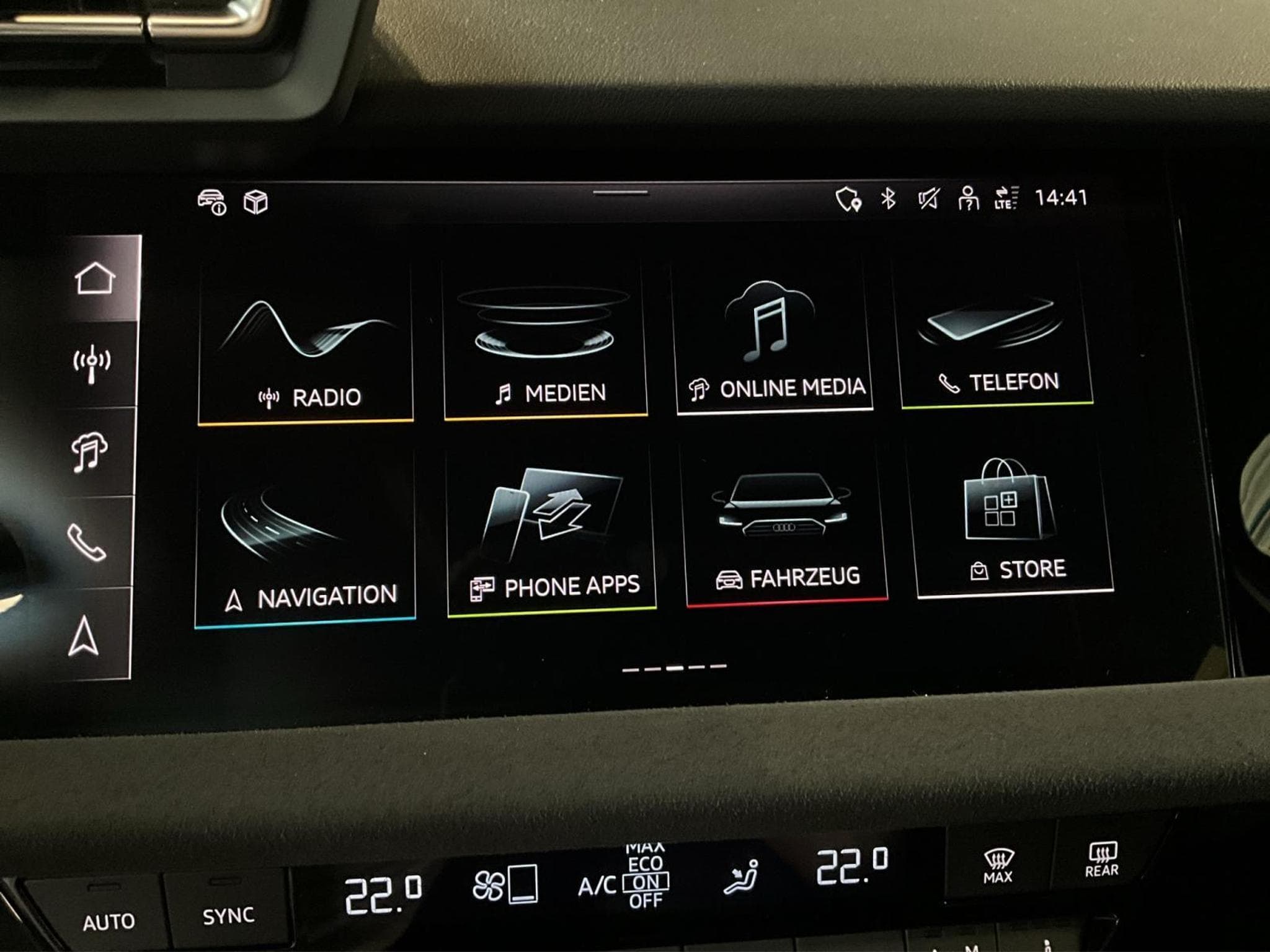 Audi S3 SB+TFSI+Quattro+S-Tronic+Pano+Matrix-LED (2025) - Foto 13
