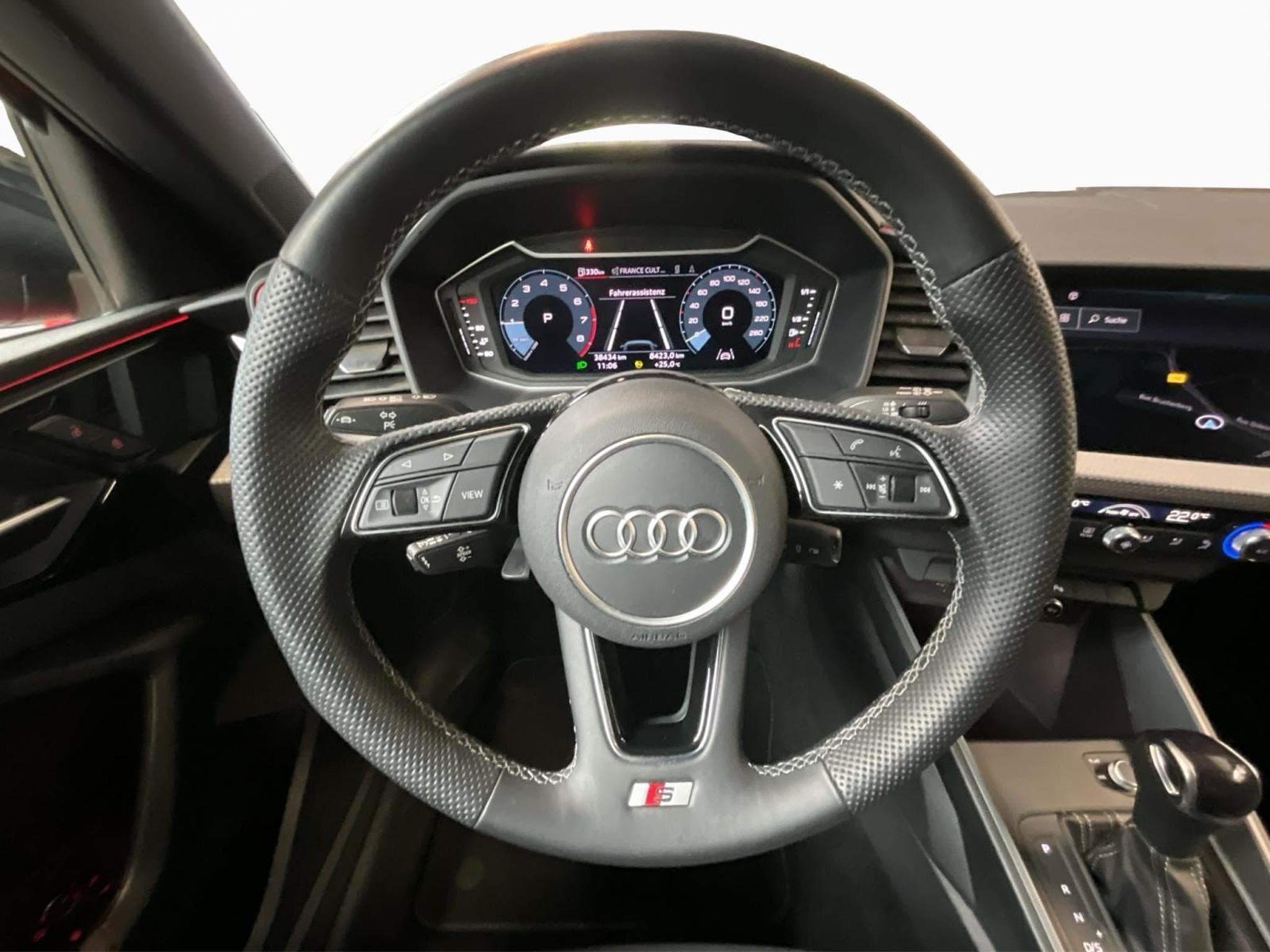 Audi A1 S-line+S-Tronic+30tfsi+P.Premium+P.Contraste (2022) - Foto 10