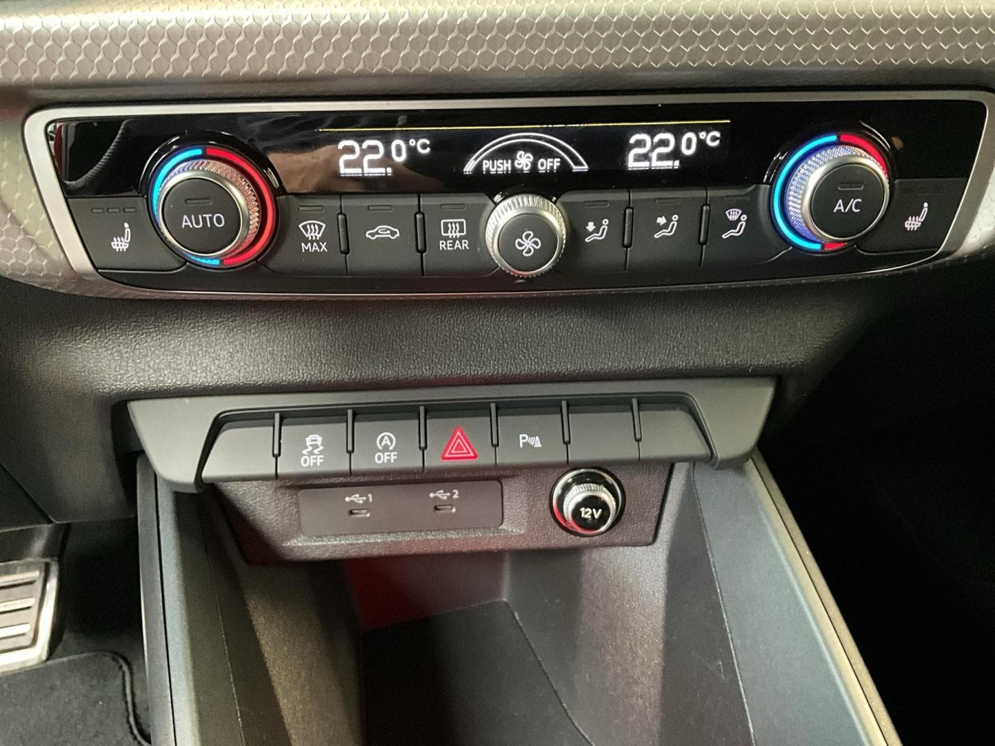 Audi A1 S-line+S-Tronic+30tfsi+P.Premium+P.Contraste (2022) - Foto 19