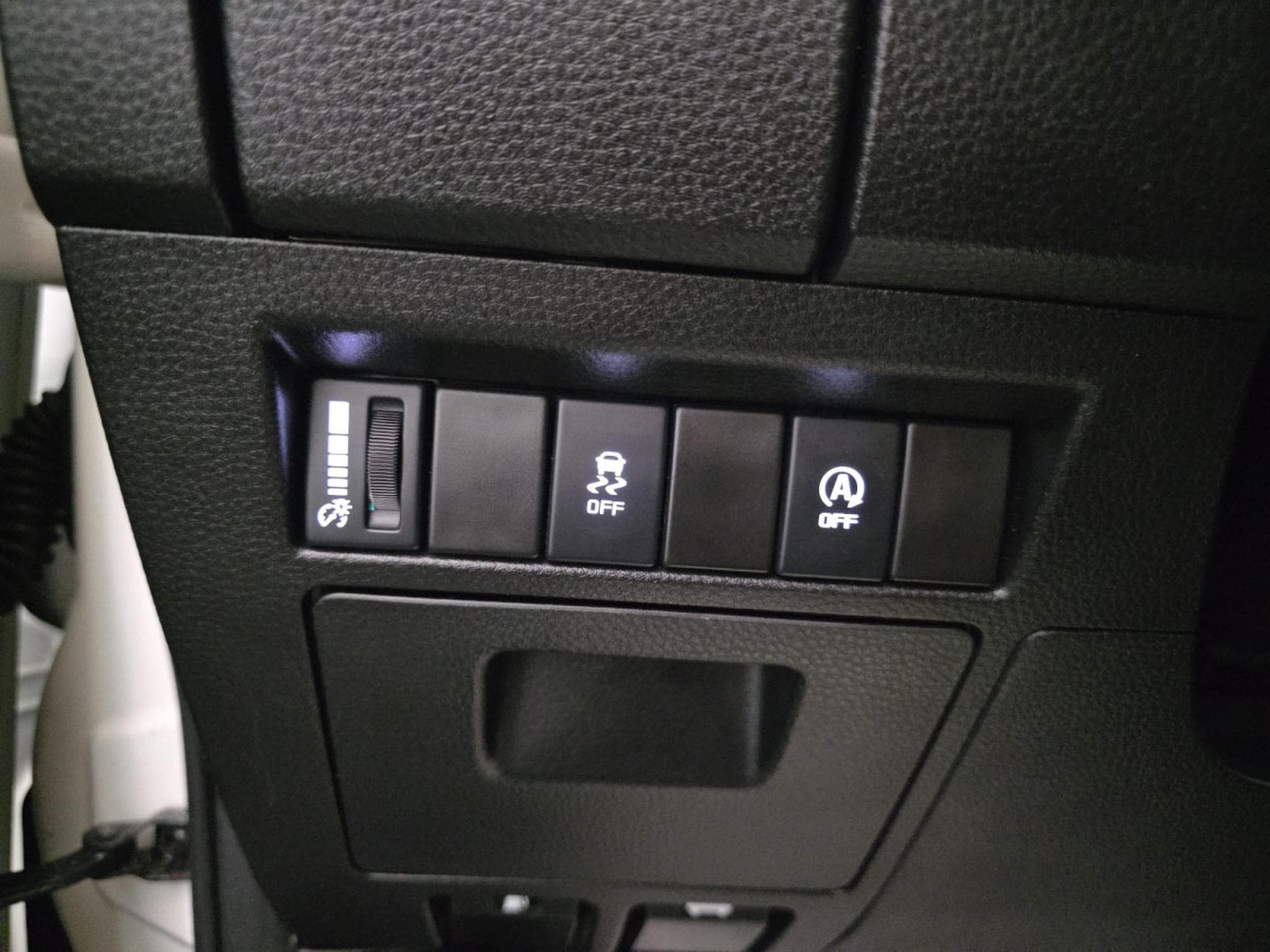 Isuzu D-Max Isuzu D-Max 1.9 TDI 163CV Auto 4X4 Cuir Gps (2022) - Foto 18