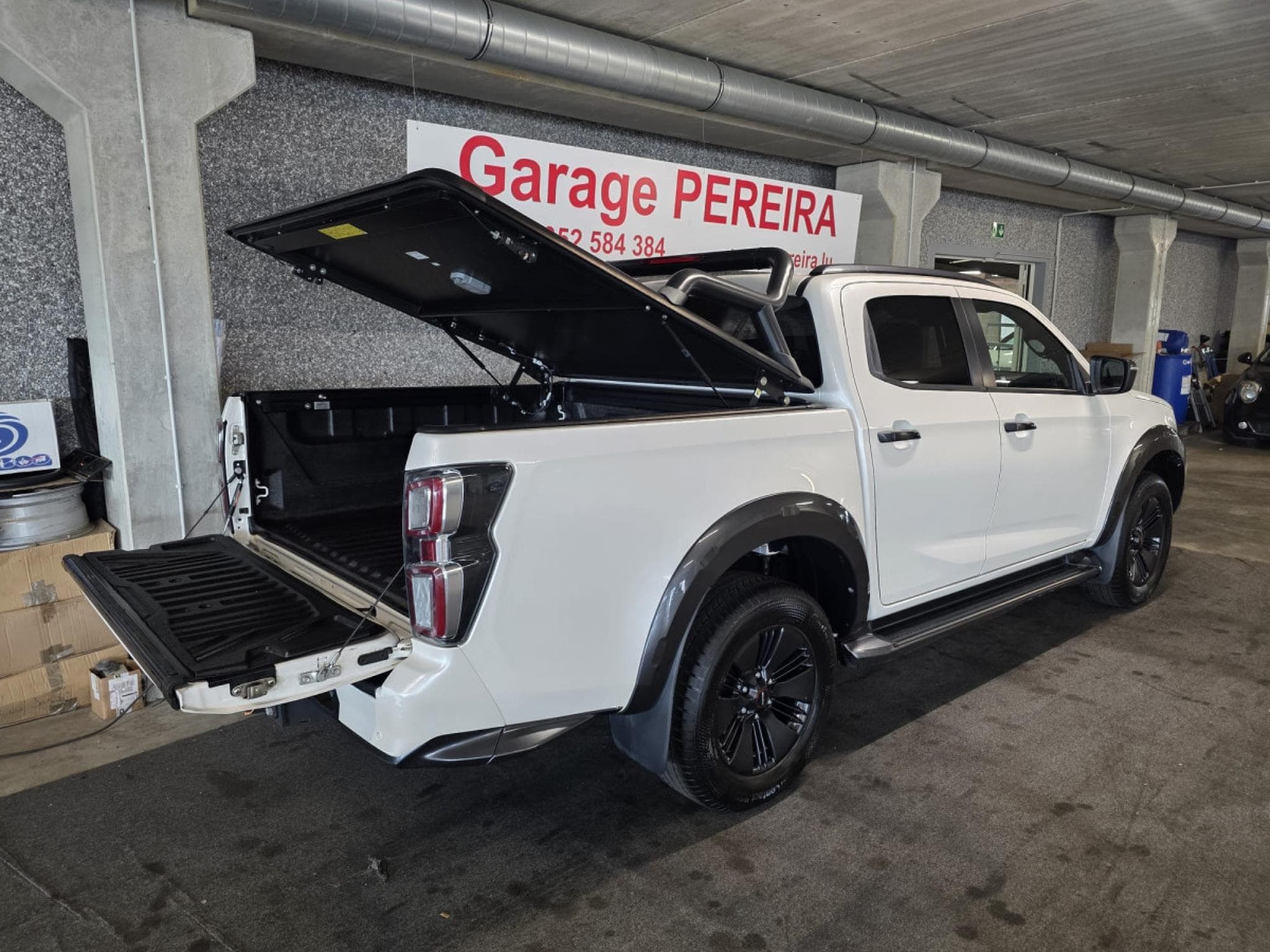 Isuzu D-Max Isuzu D-Max 1.9 TDI 163CV Auto 4X4 Cuir Gps (2022) - Foto 5