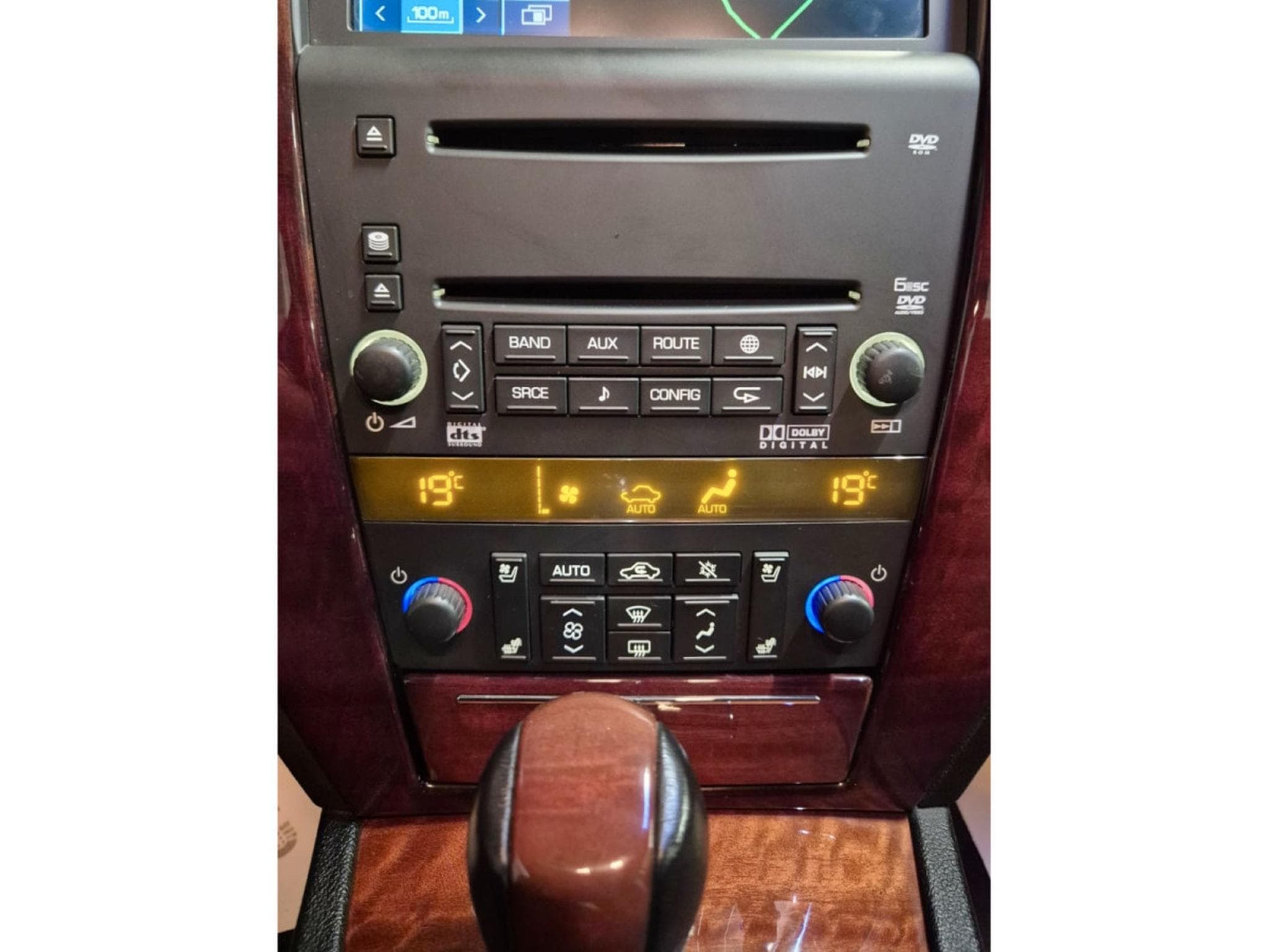 Cadillac STS 4.6 V8 HEAD UP BOSE CUIR NAVI EUROPA COC (2010) - Foto 11
