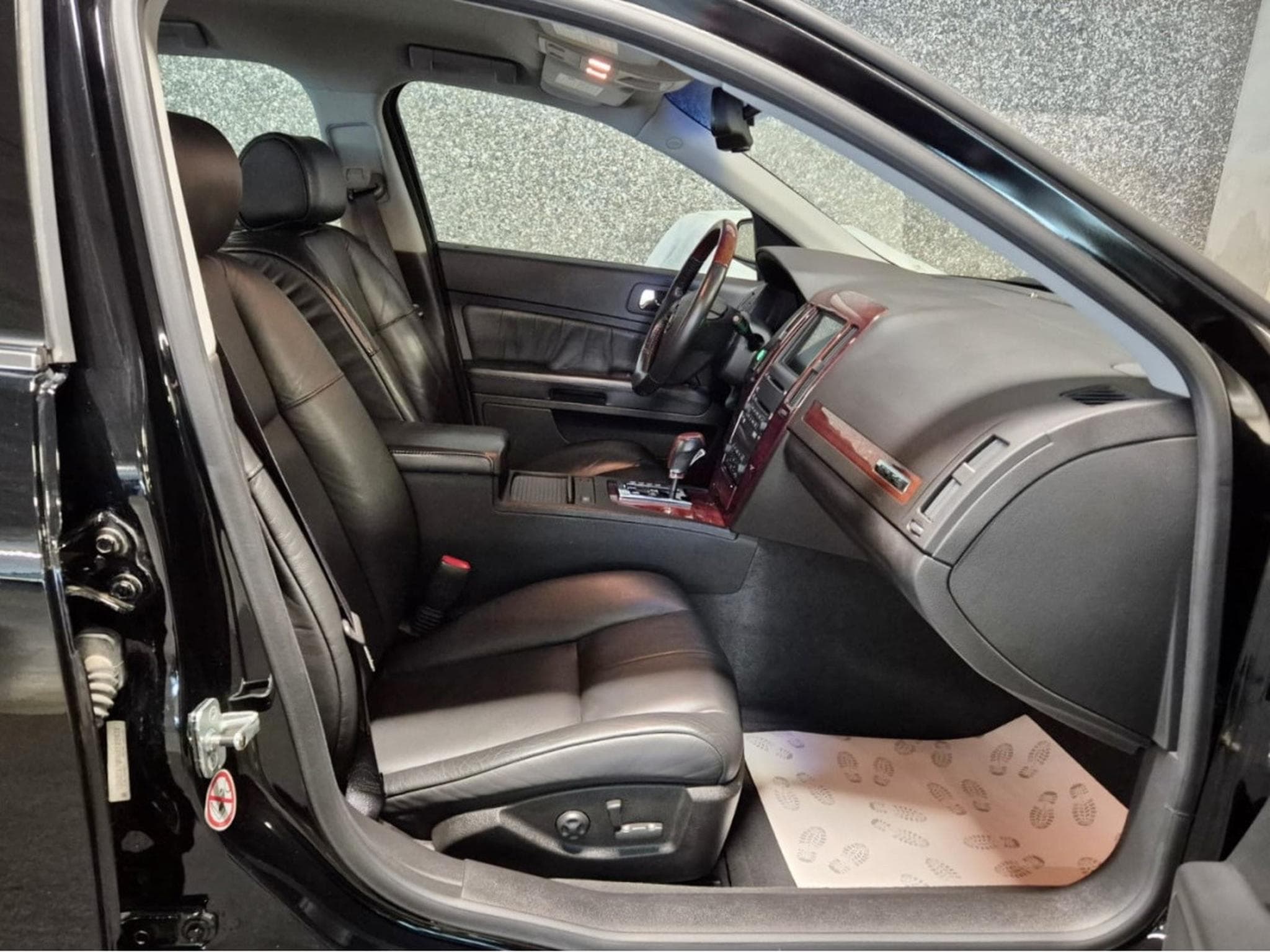 Cadillac STS 4.6 V8 HEAD UP BOSE CUIR NAVI EUROPA COC (2010) - Foto 5