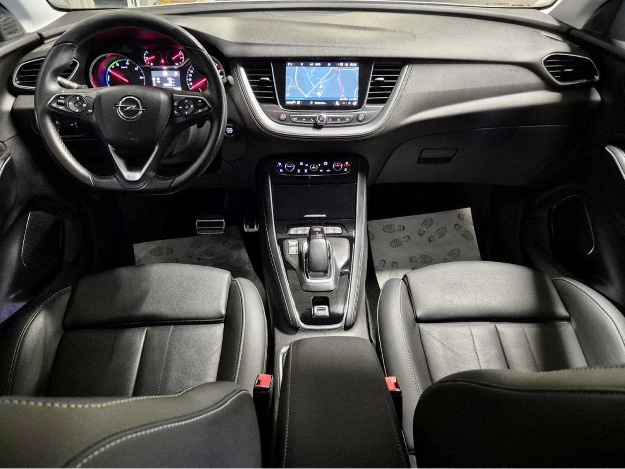 Opel Grandland ULTIMATE PHEV NAVI 360CAM CUIR 1 HAND (2021) - Foto 6