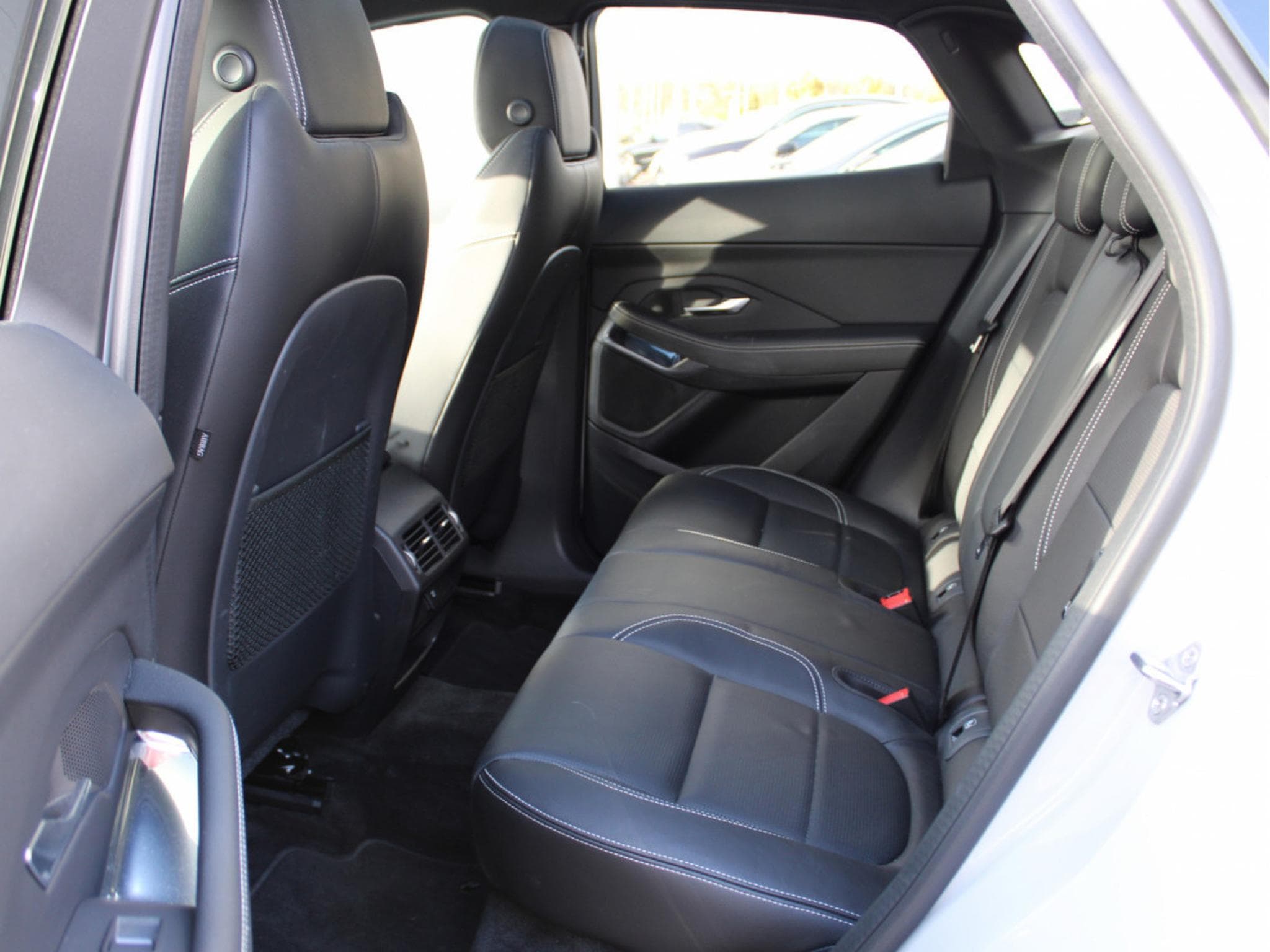 Jaguar E-Pace D 180 AWD R-DYNAMIC PANO CUIR NAVI (2020) - Foto 11