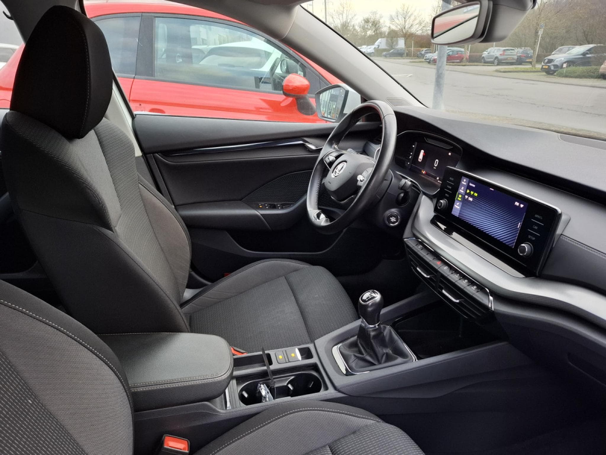 Skoda Octavia 2.0 TDI COMBI AMBITION LED (2020) - Foto 5