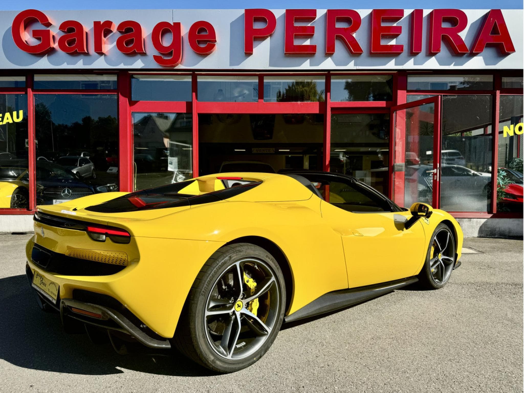 Ferrari 296 GTS Full Full options sièges Confort CARBON LIFT JBL HEAD UP (2025) - Foto 5