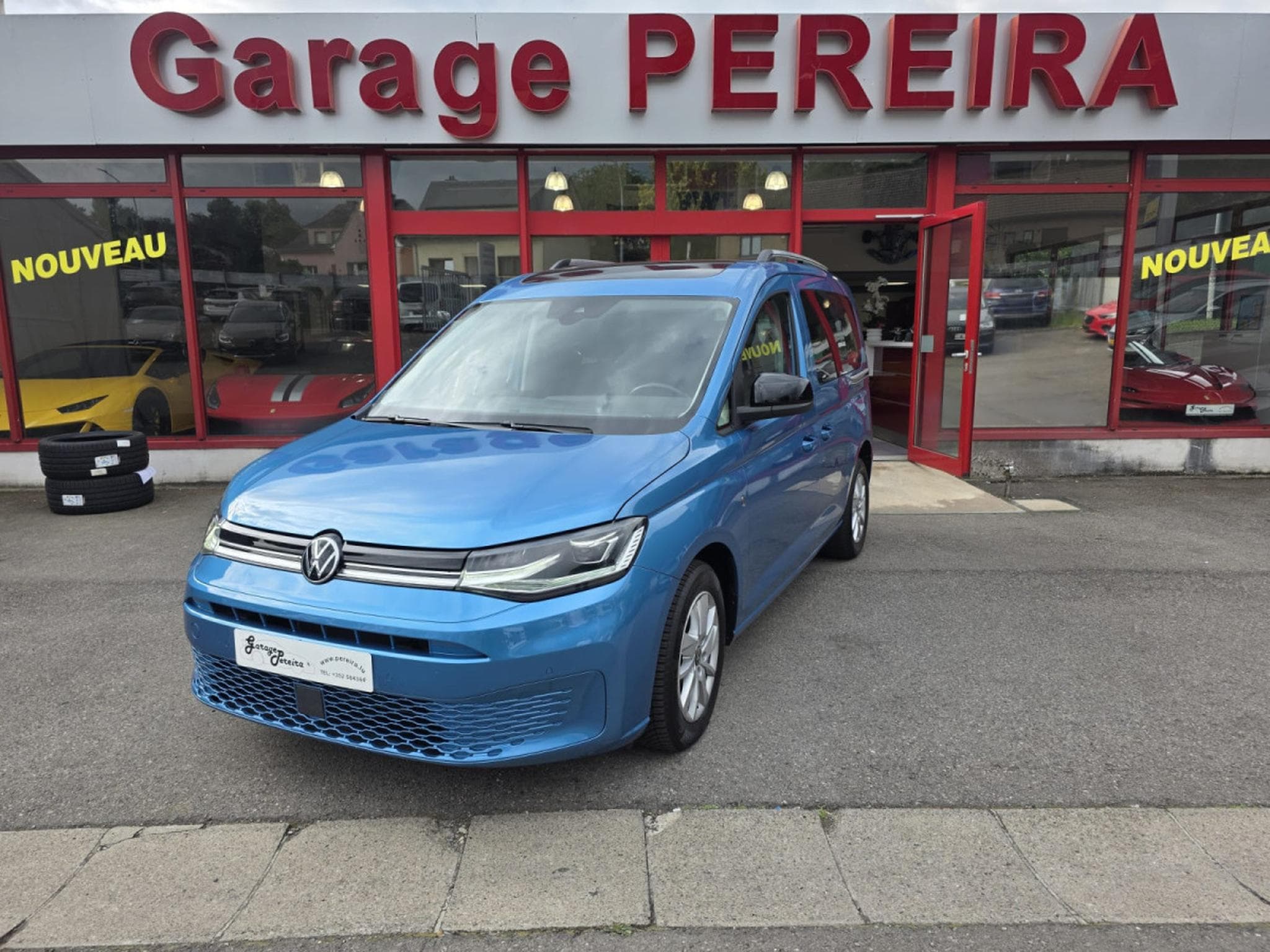 VW Caddy 1.5 TSI DSG LIFE 5 SITZE PANO NAVI 1 HAND (2021) - Foto 2