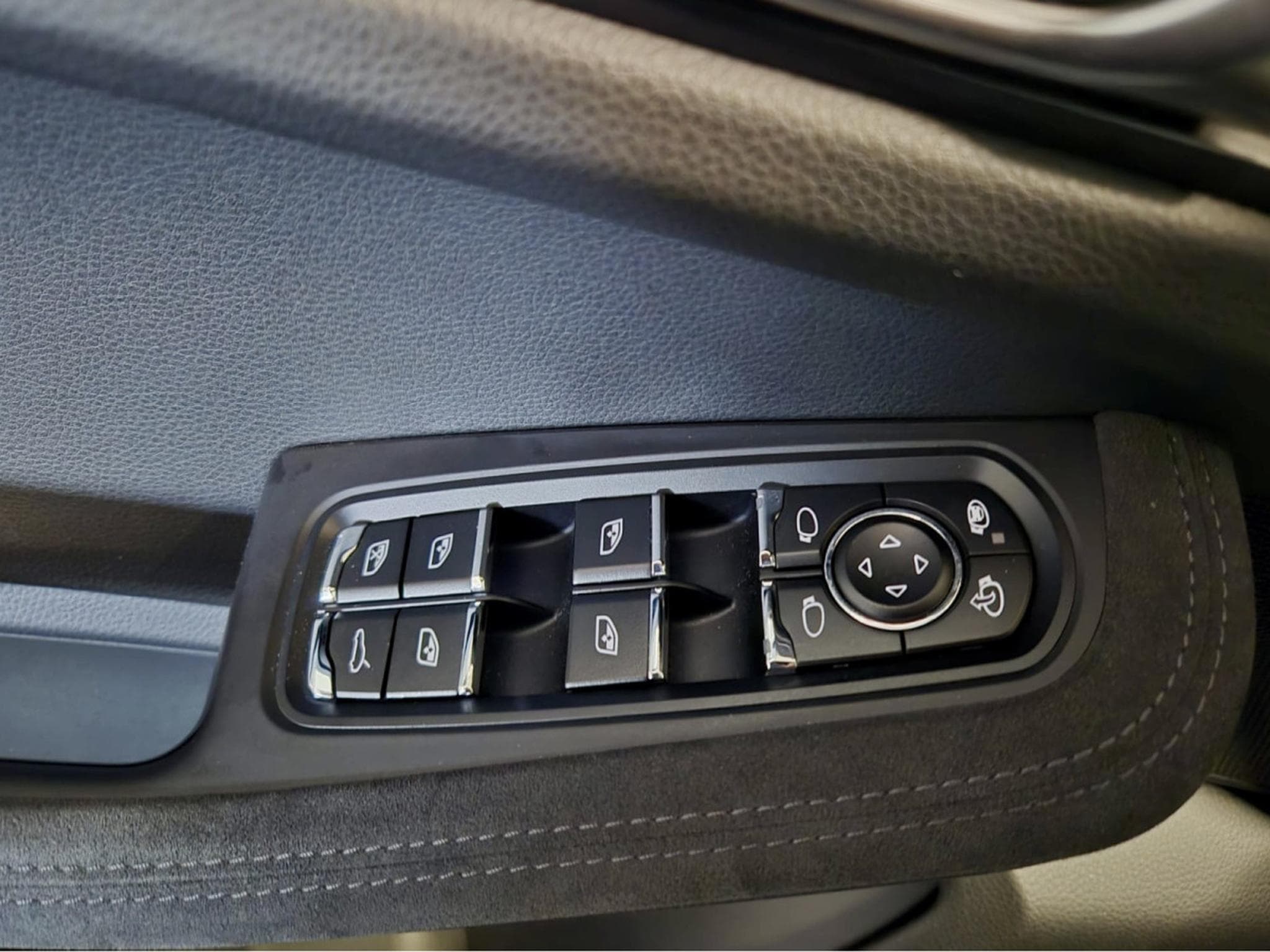 Porsche Macan 2.9 GTS PANO CUIR NAVI (2021) - Foto 13