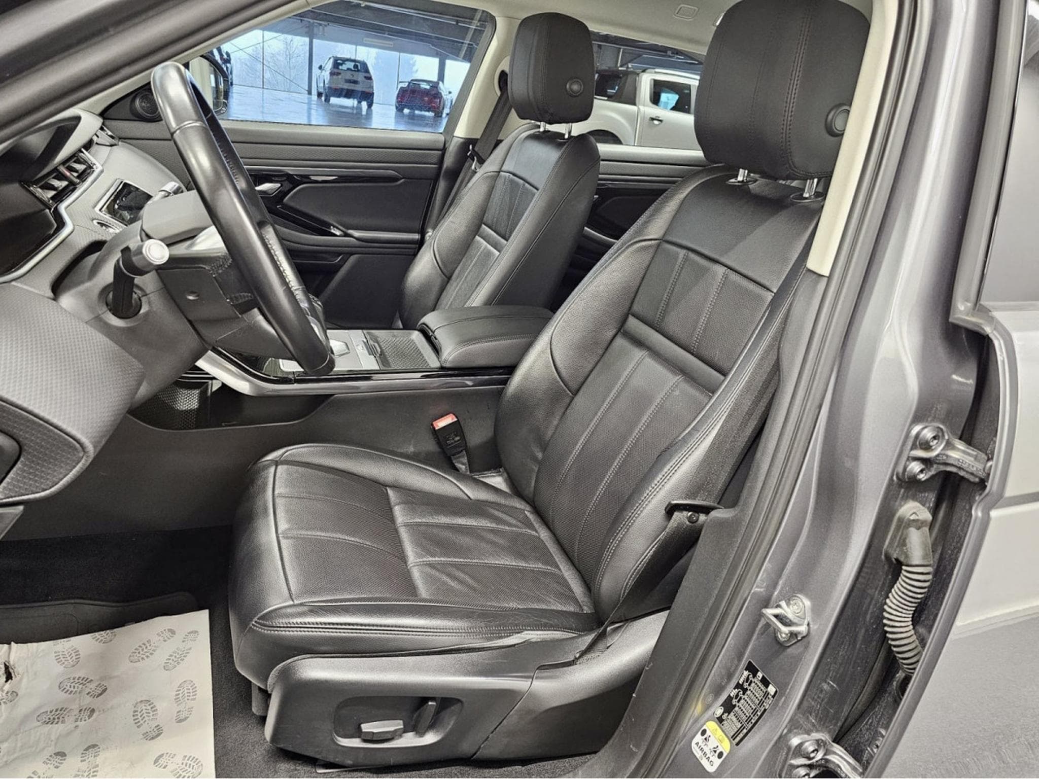 Land-Rover Range Rover Evoque D 150 S CUIR NAVI 1 HAND (2020) - Foto 5