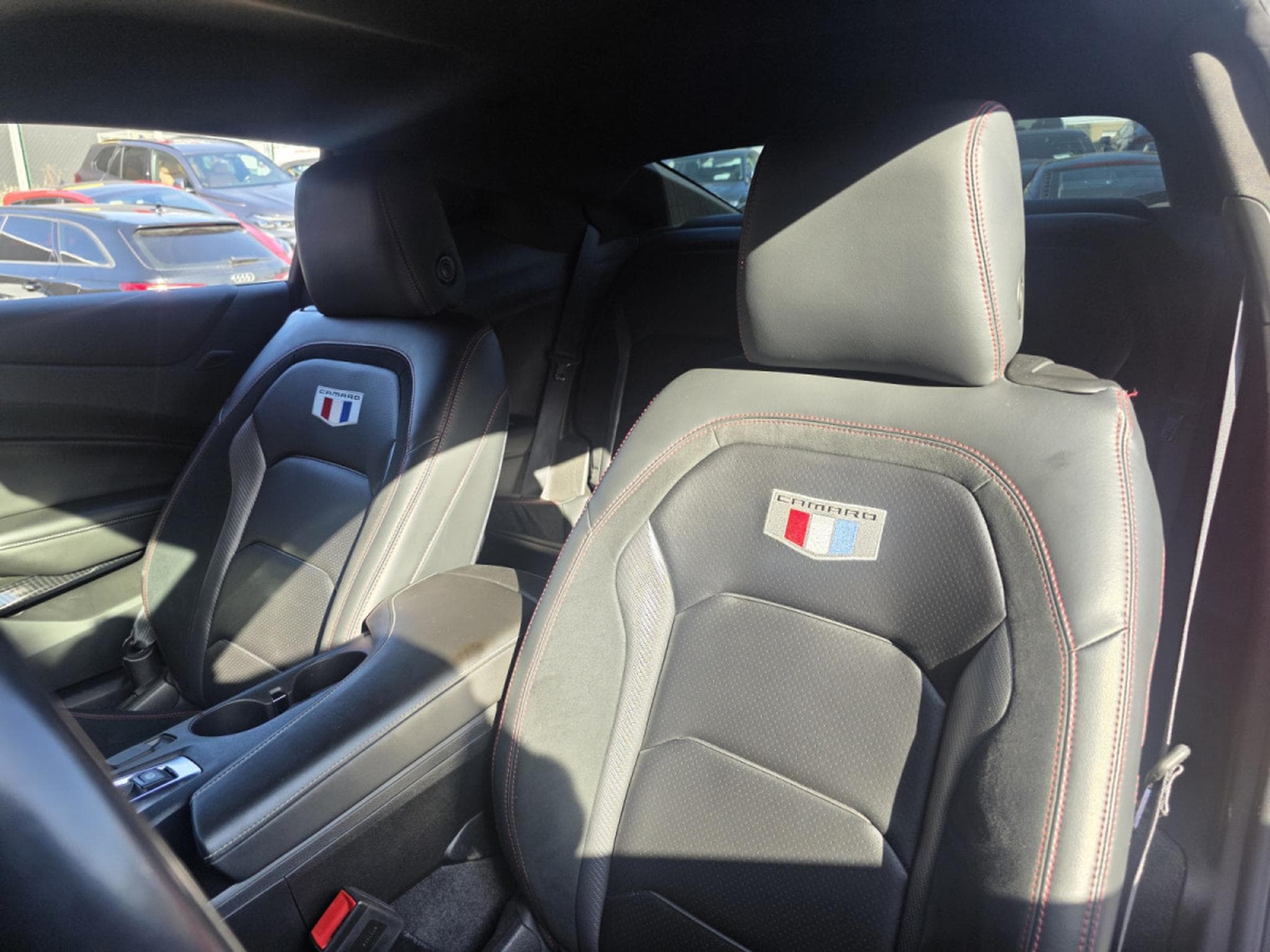 Chevrolet Camaro 2.0 COUPE AUTO CUIR NAVI (2021) - Photo 9