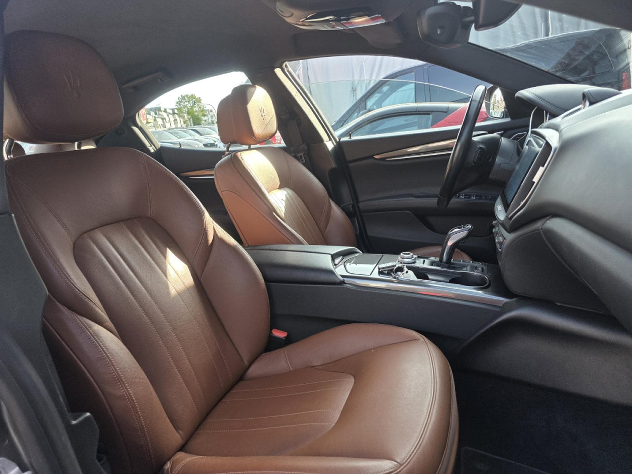 Maserati Ghibli 3.0 V6 SQ4 FACELIFT CUIR NAVI (2020) - Photo 5