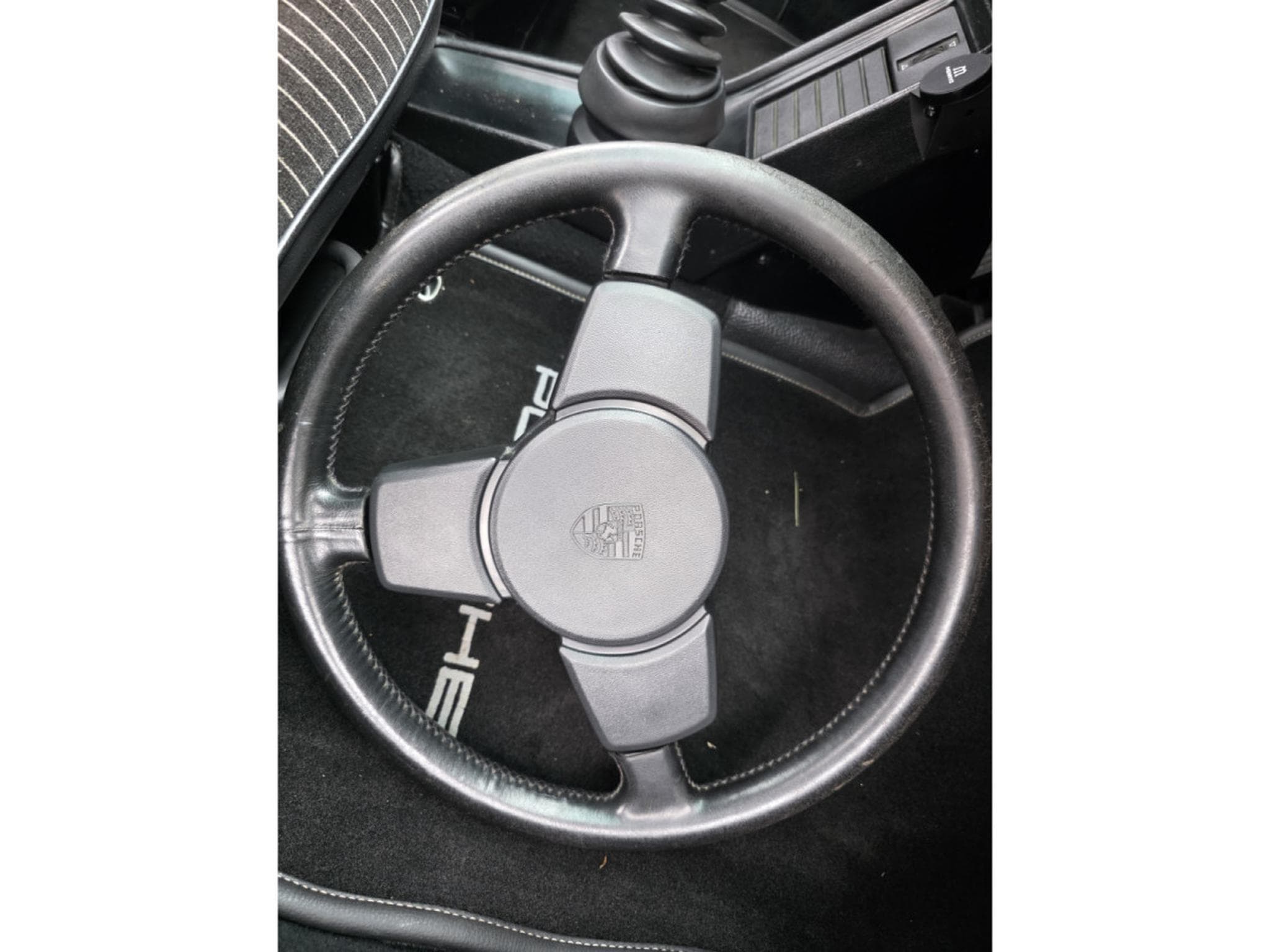 Porsche 911 Porsche 911 231CV Europa Schekheft und Historie plus carnet (1984) - Photo 11
