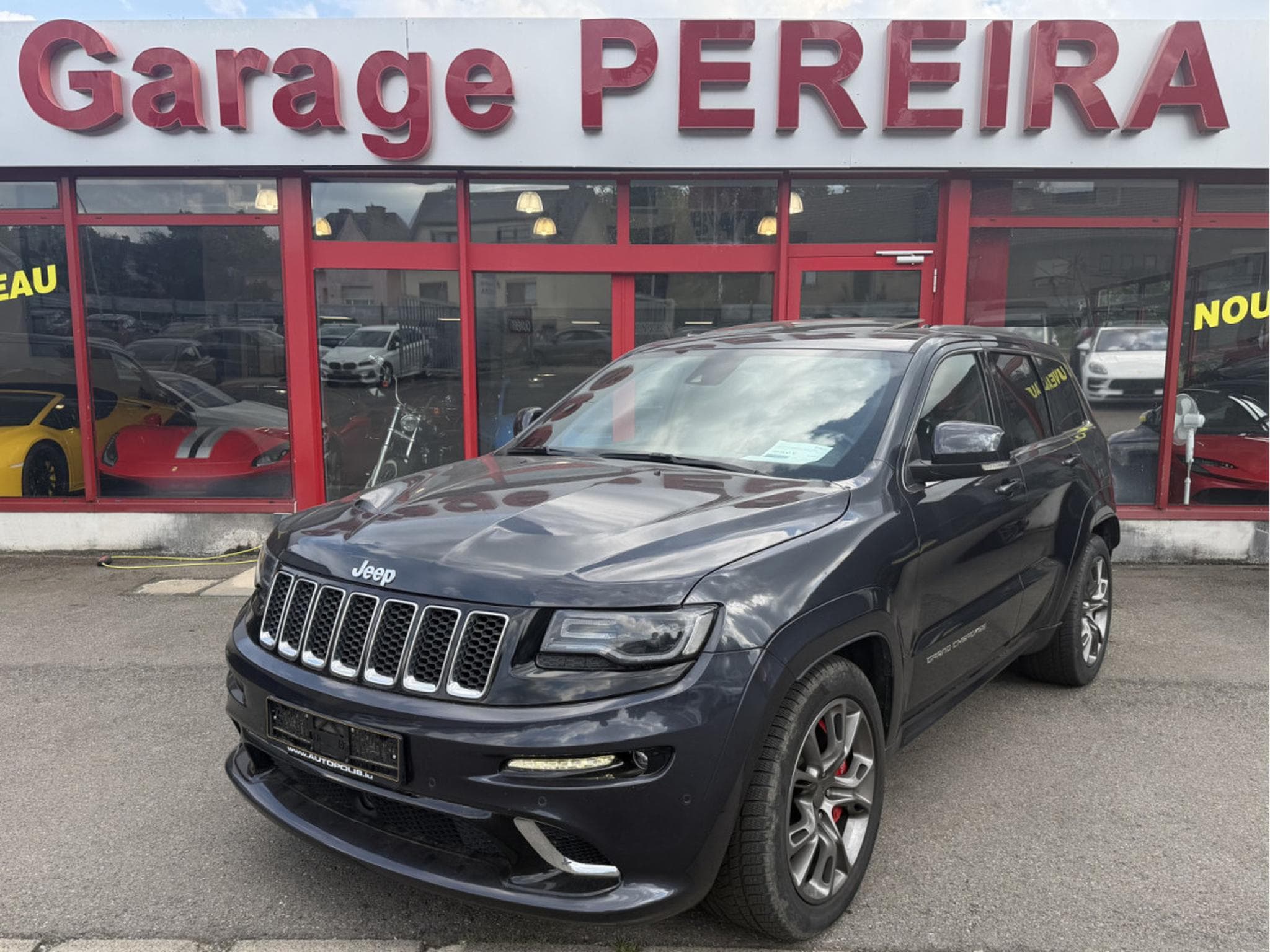 Jeep Cherokee 6.4l V8 HEMI SRT EUROPA COC HARMAN KARDON PANO CUIR NAVI 1 H (2015) - Photo 2