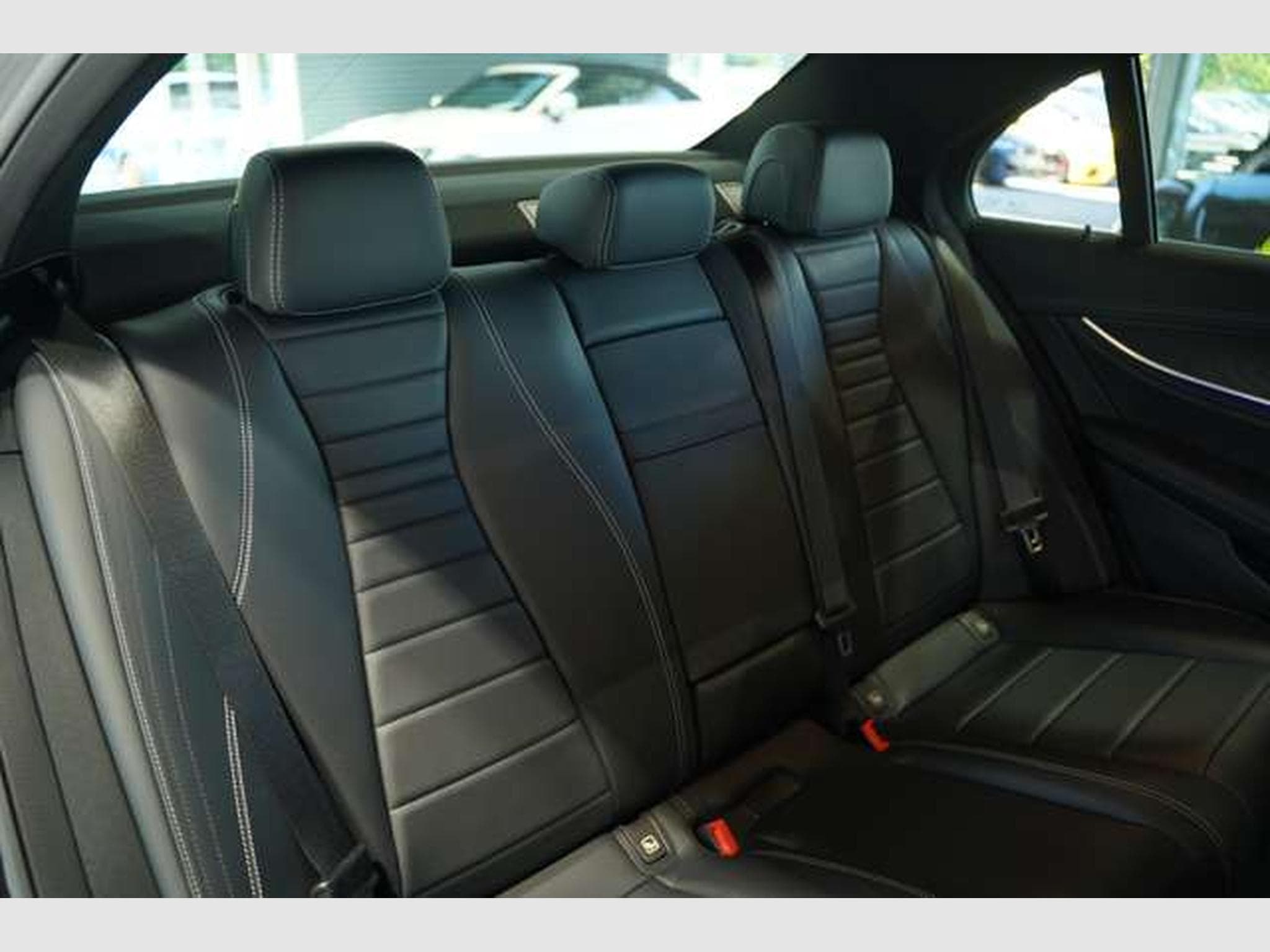 Mercedes E 450 4M AMG Line Limousine *2.H *20 *GSD *LUFT (2021) - Photo 20