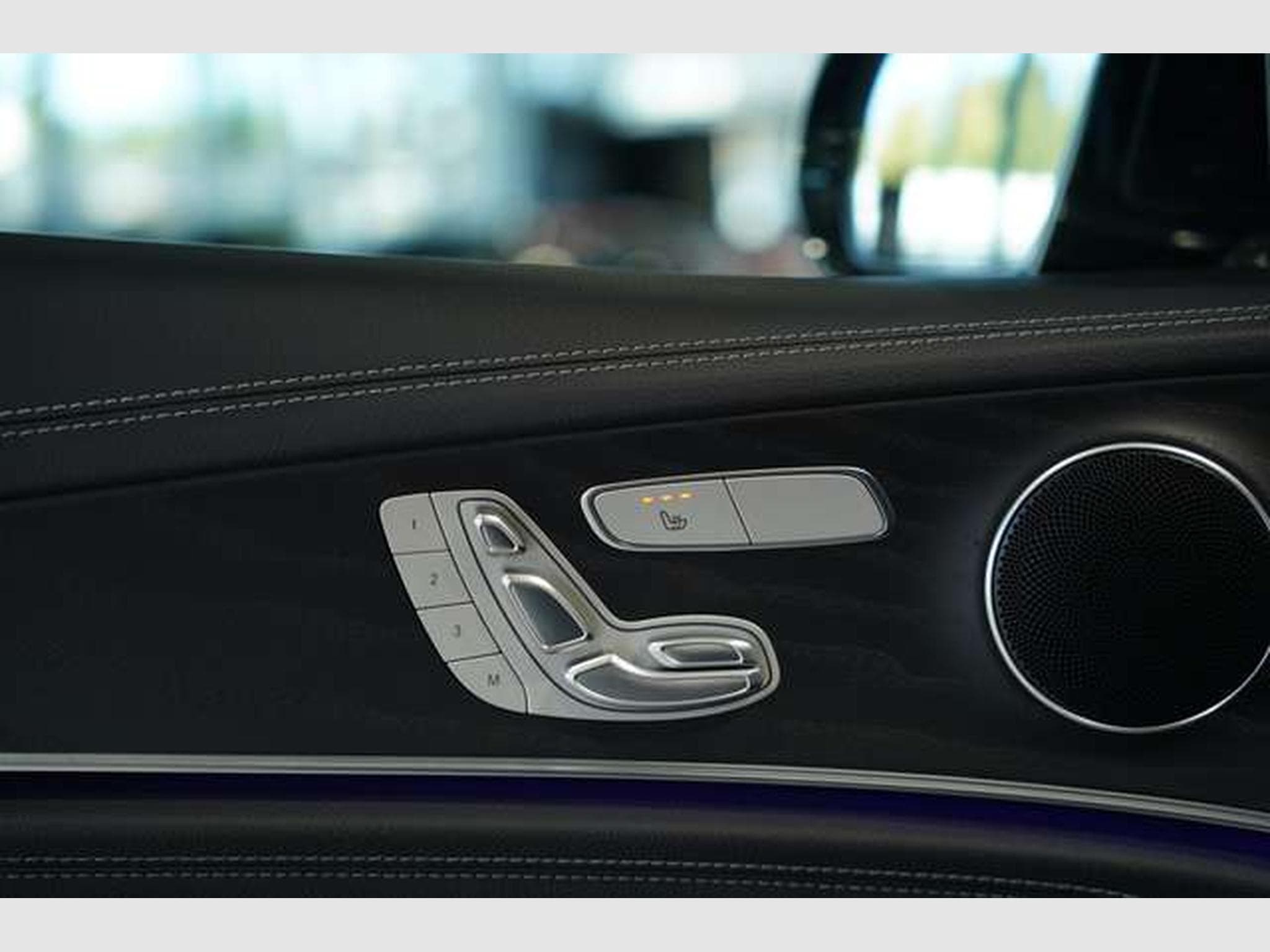 Mercedes E 450 4M AMG Line Limousine *2.H *20 *GSD *LUFT (2021) - Photo 24