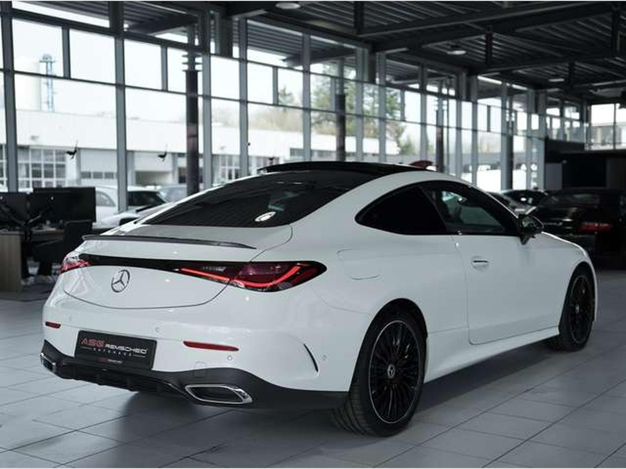 Mercedes CLE 200 AMG Line Premium Coupé *Pano *Night *SHZ (2024) - Photo 8