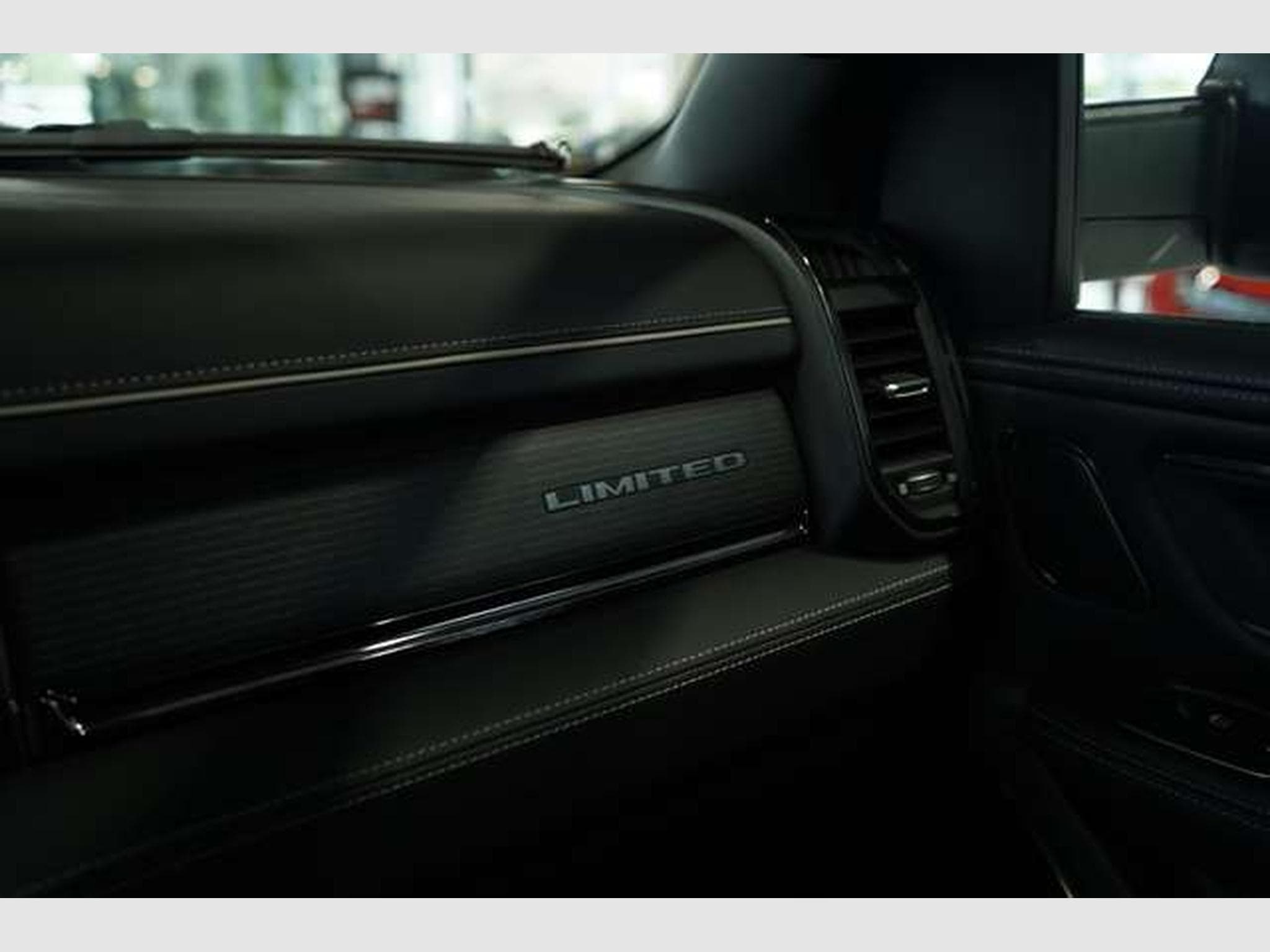 Dodge RAM 1500 Limited 4X4 1.H*Gas-Anlage *360° *GSD (2024) - Photo 34
