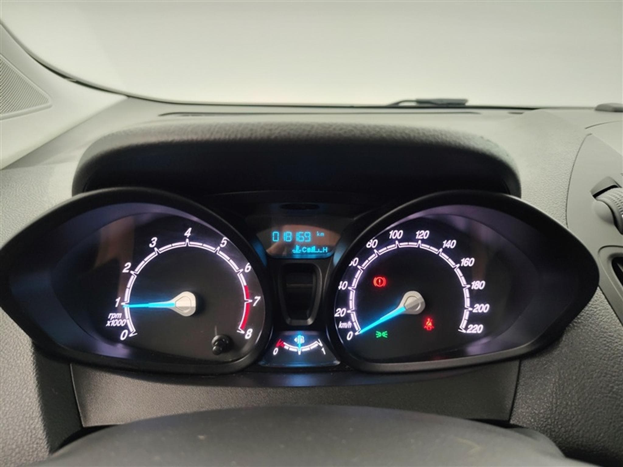 Ford Transit 1.0 EcoBoost Trend (2021) - Photo 10