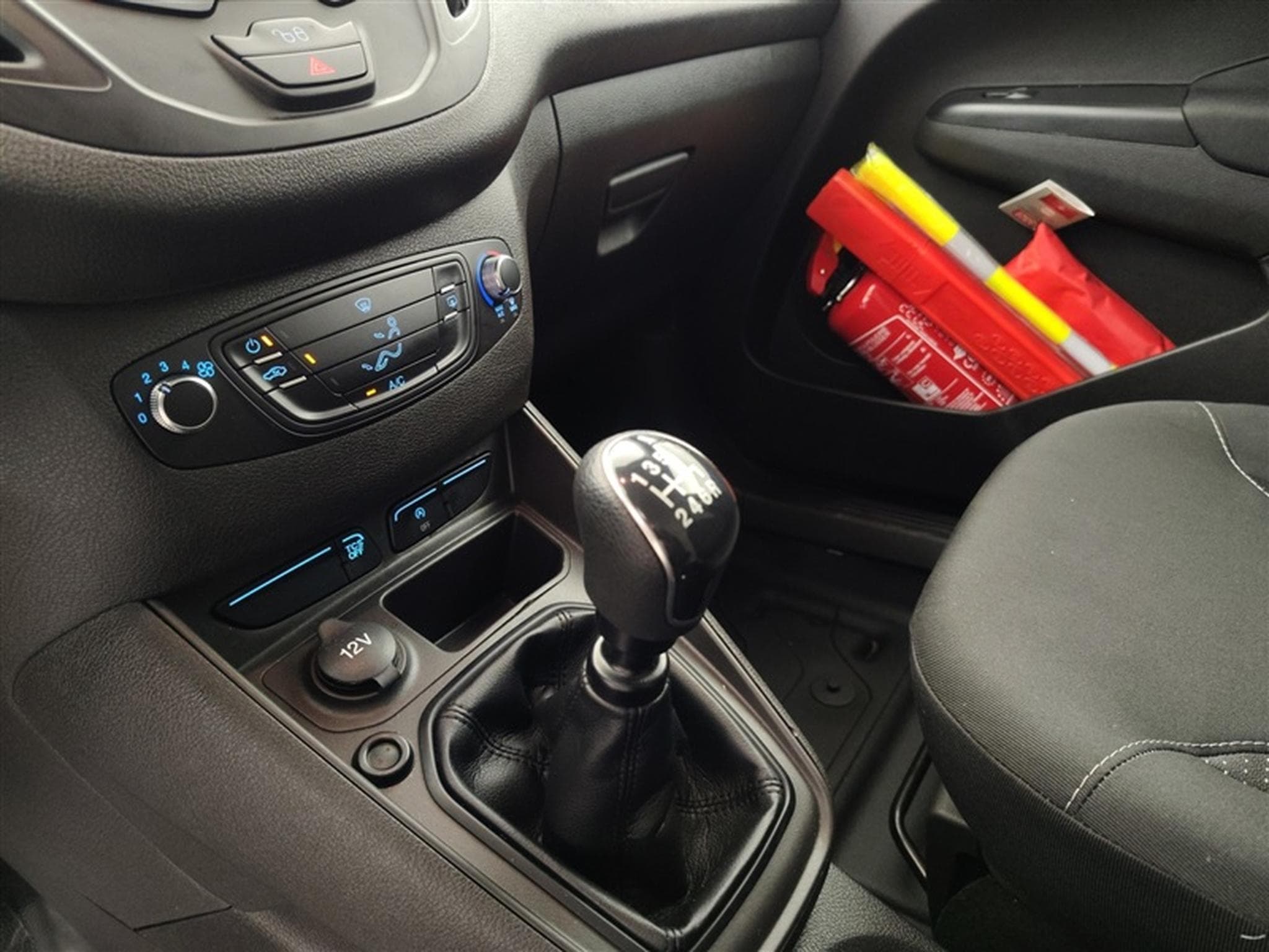 Ford Transit 1.0 EcoBoost Trend (2021) - Photo 12