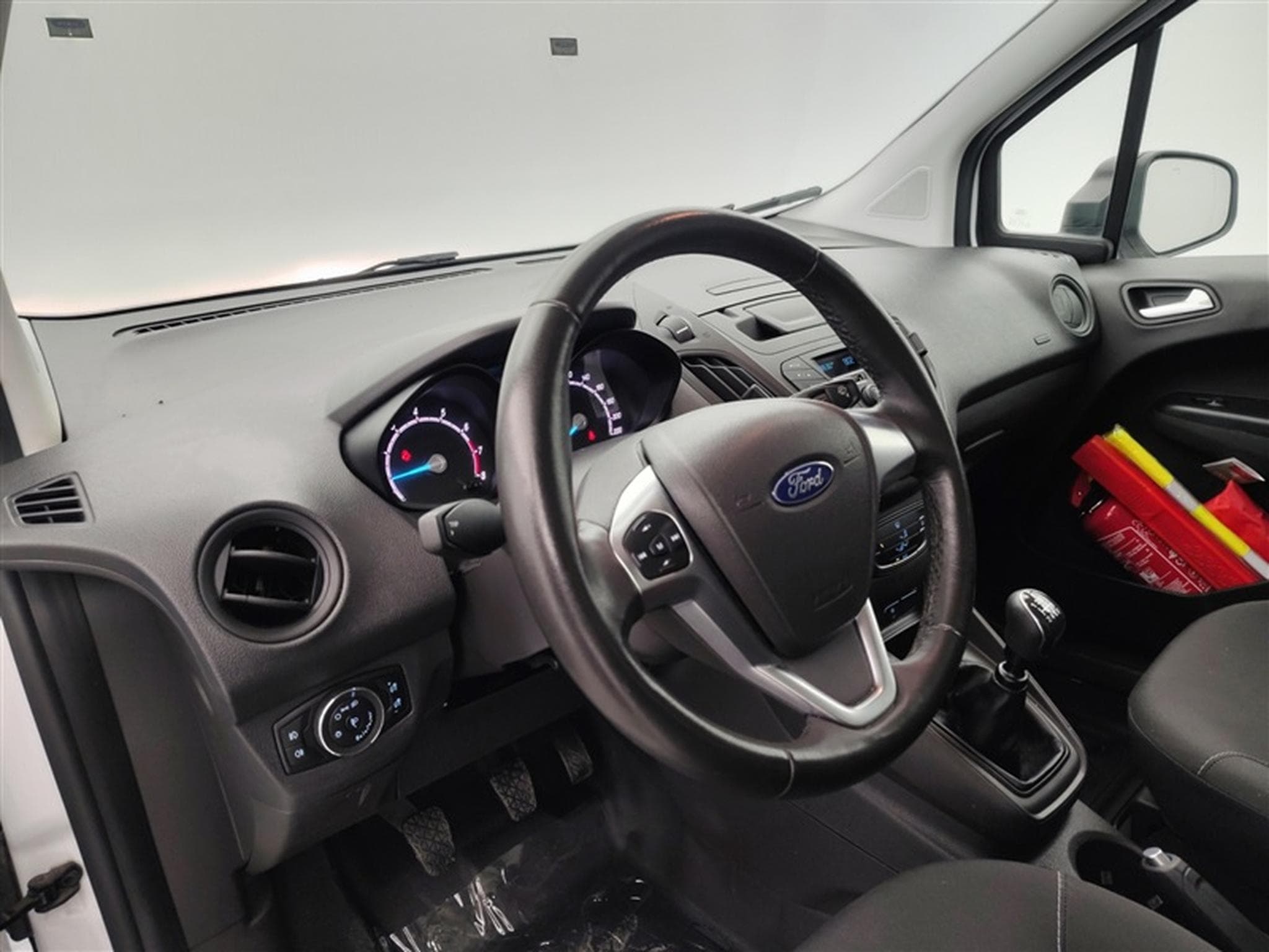 Ford Transit 1.0 EcoBoost Trend (2021) - Photo 8