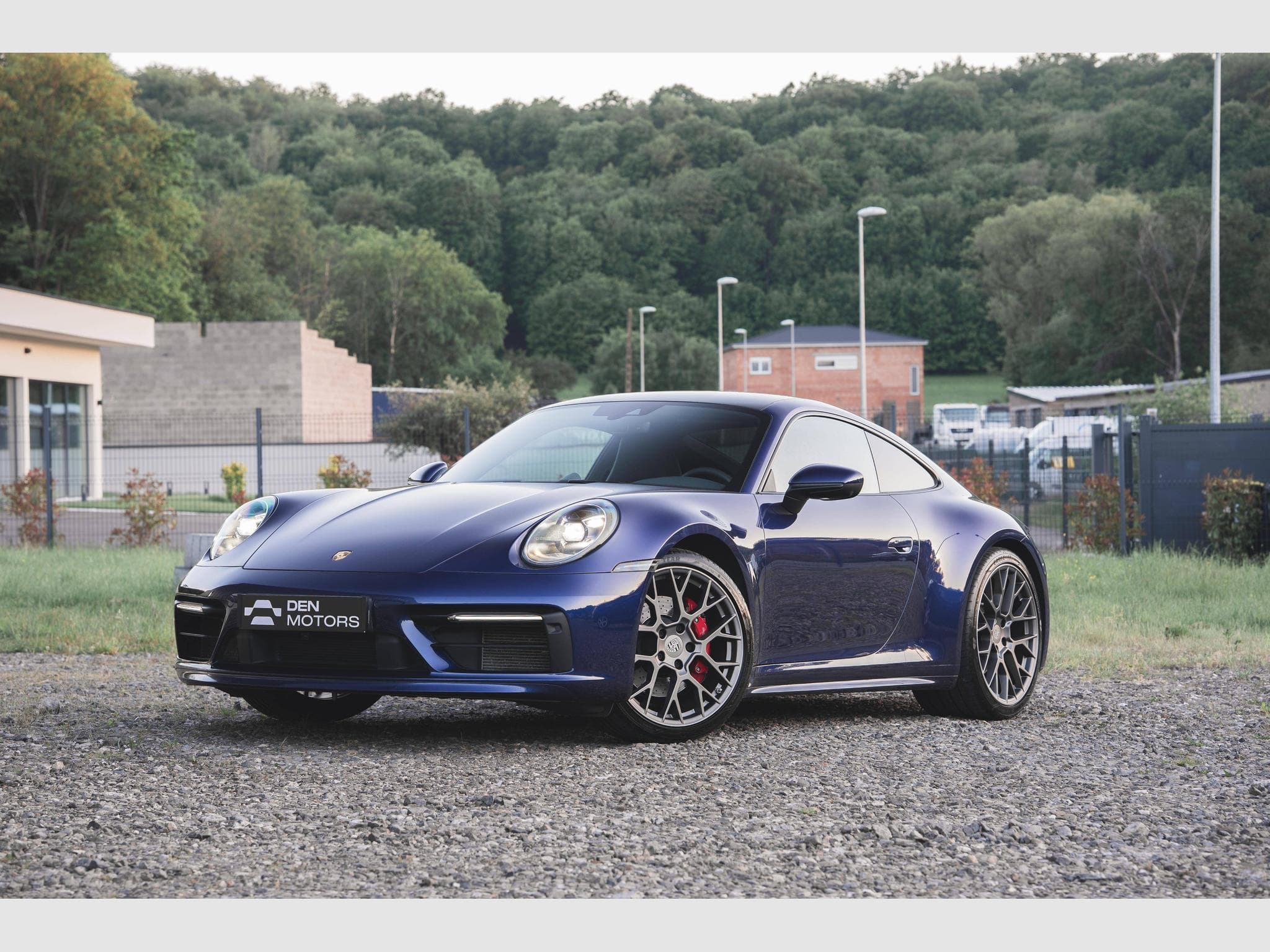 Porsche 911 Carrera 4S - SportDesign – Toit Carbone – Bleu Gentiane – Ap (2019) - Foto 2