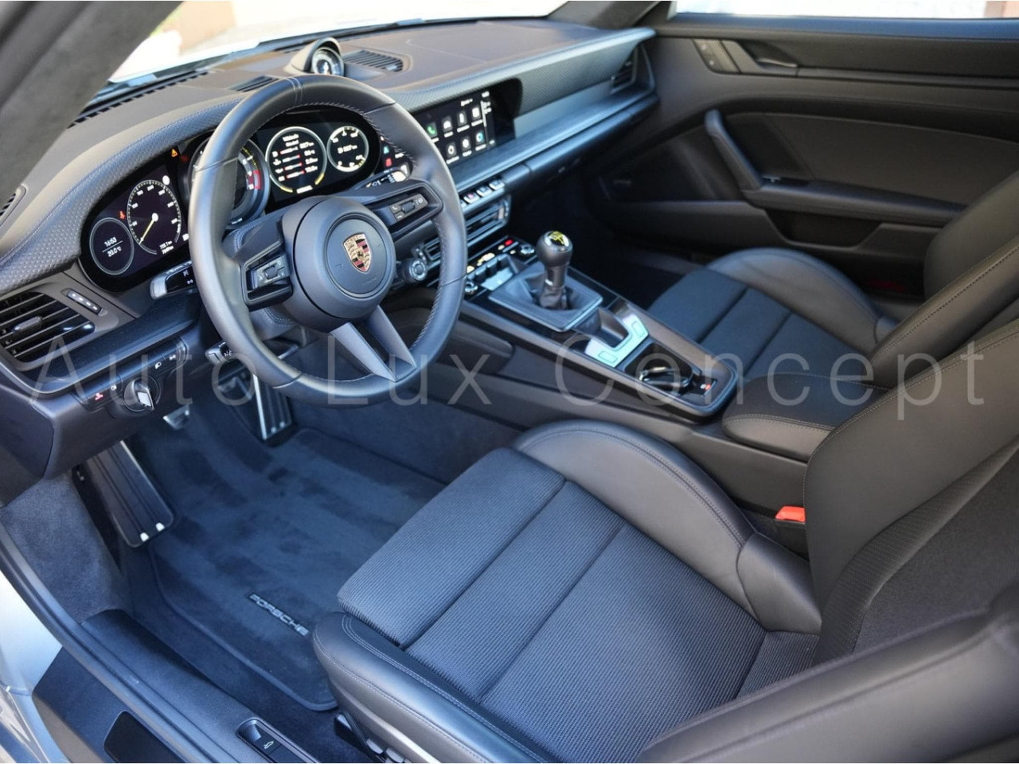 Porsche 911 911 GT3 Pack Touring (2022) - Photo 5