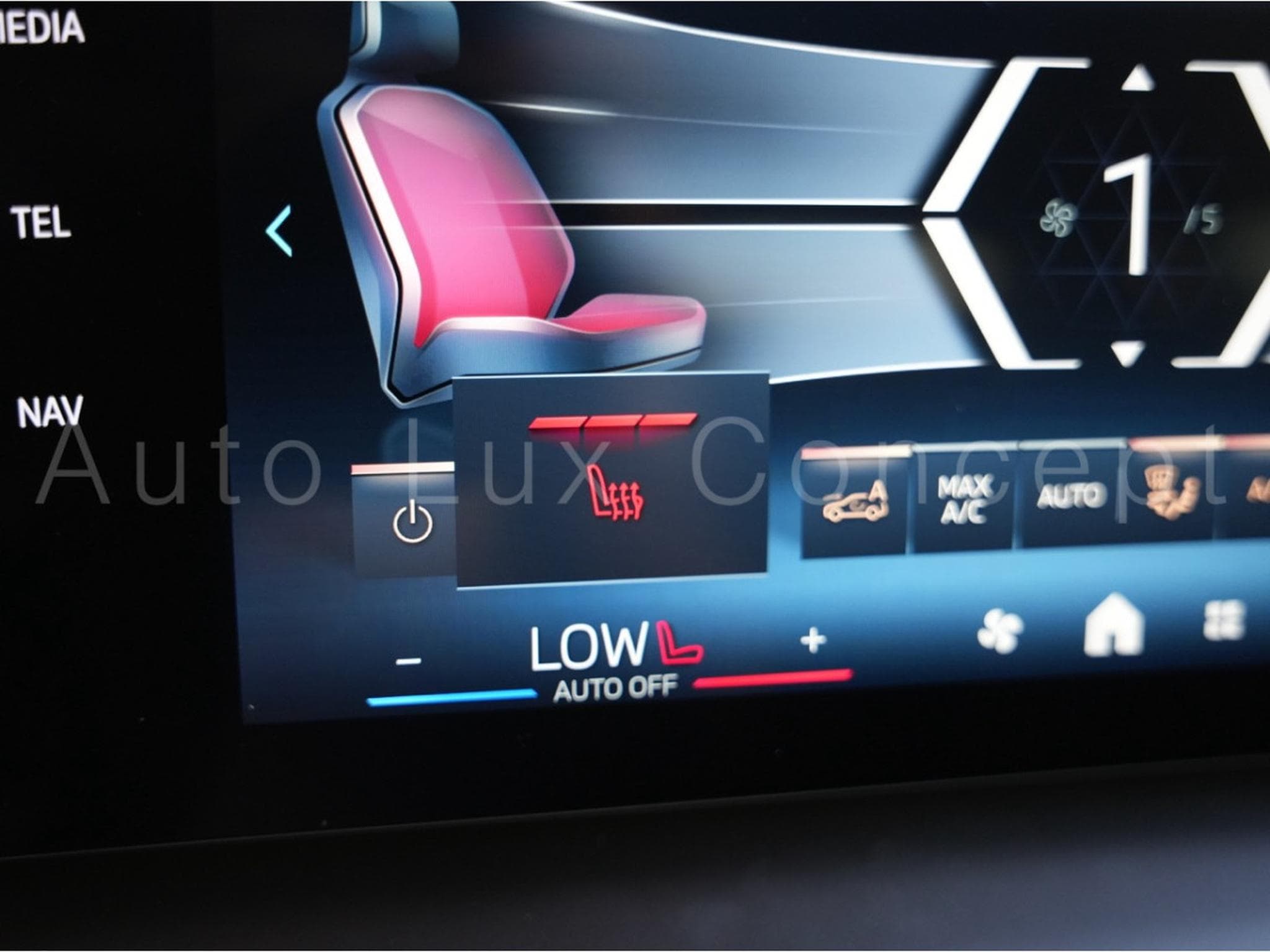 BMW 120 d M Sport (2025) - Photo 20