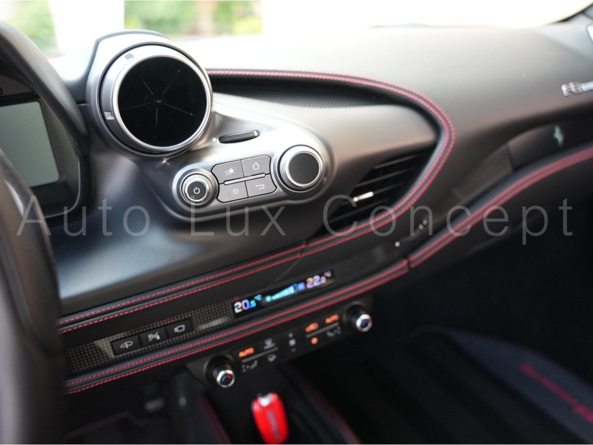 Ferrari F8 Tributo Full PPF/Carbon/Lift/Racing Seats/Passenger Display (2021) - Photo 22