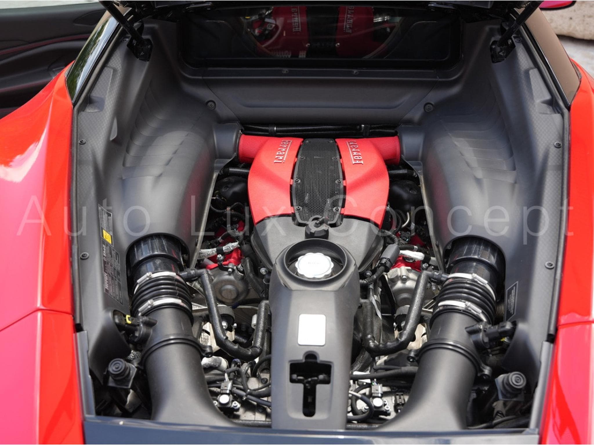 Ferrari F8 Tributo Full PPF/Carbon/Lift/Racing Seats/Passenger Display (2021) - Photo 28