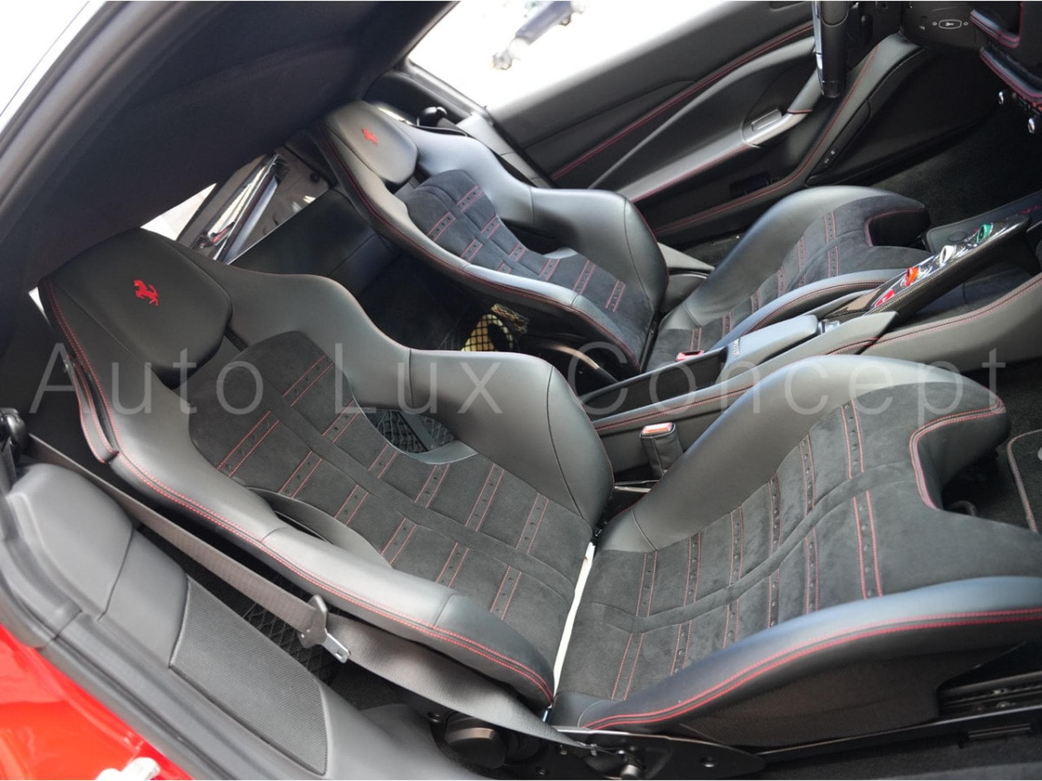 Ferrari F8 Tributo Full PPF/Carbon/Lift/Racing Seats/Passenger Display (2021) - Photo 9