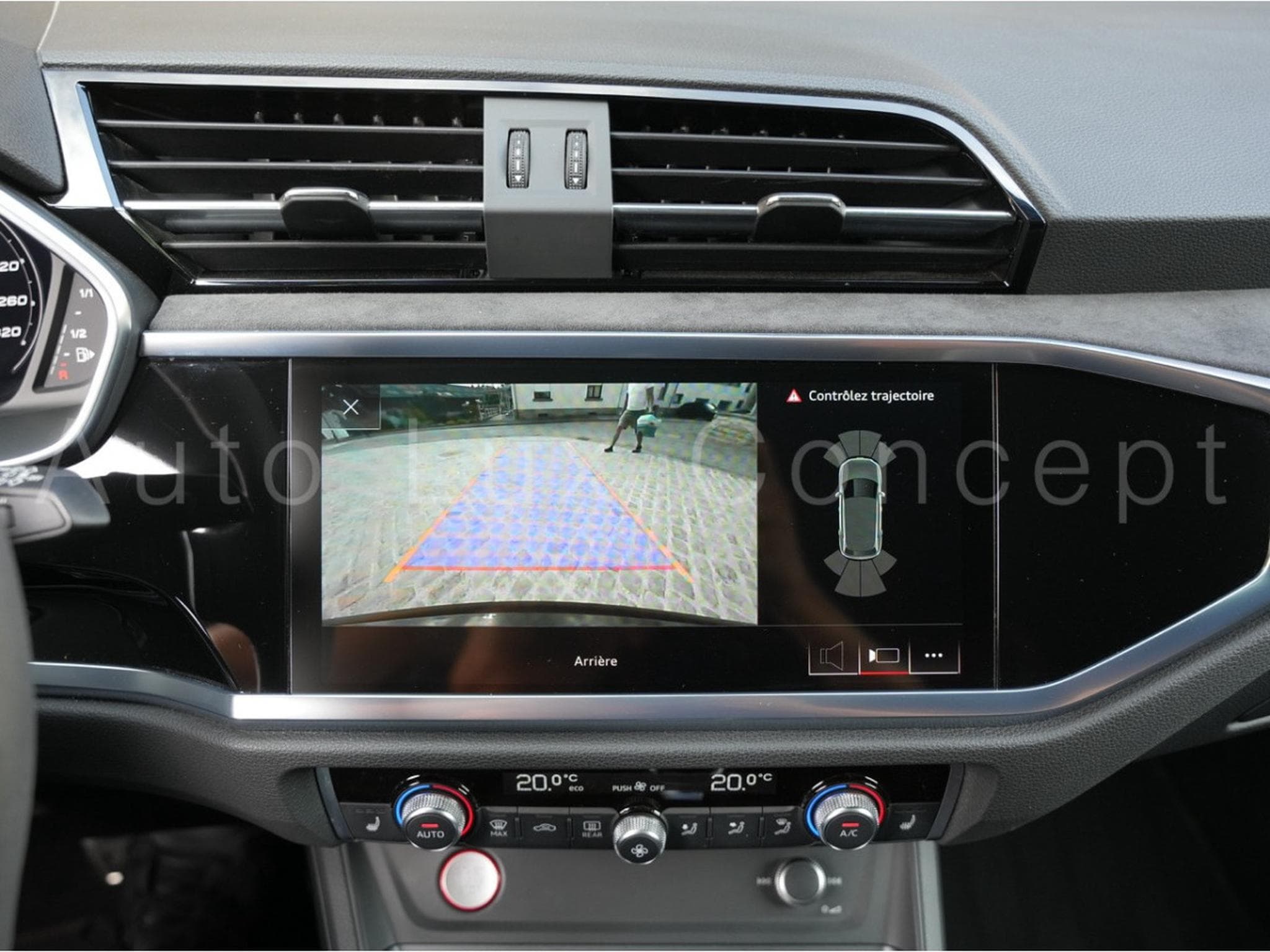 Audi RSQ3 2.5 TFSI quattro S tronic (2020) - Photo 21