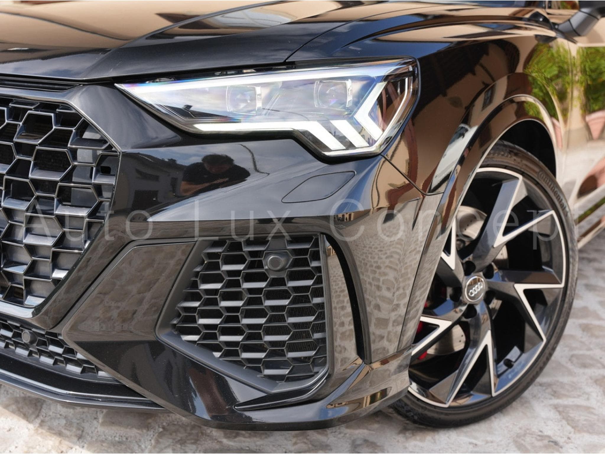 Audi RSQ3 2.5 TFSI quattro S tronic (2020) - Photo 28