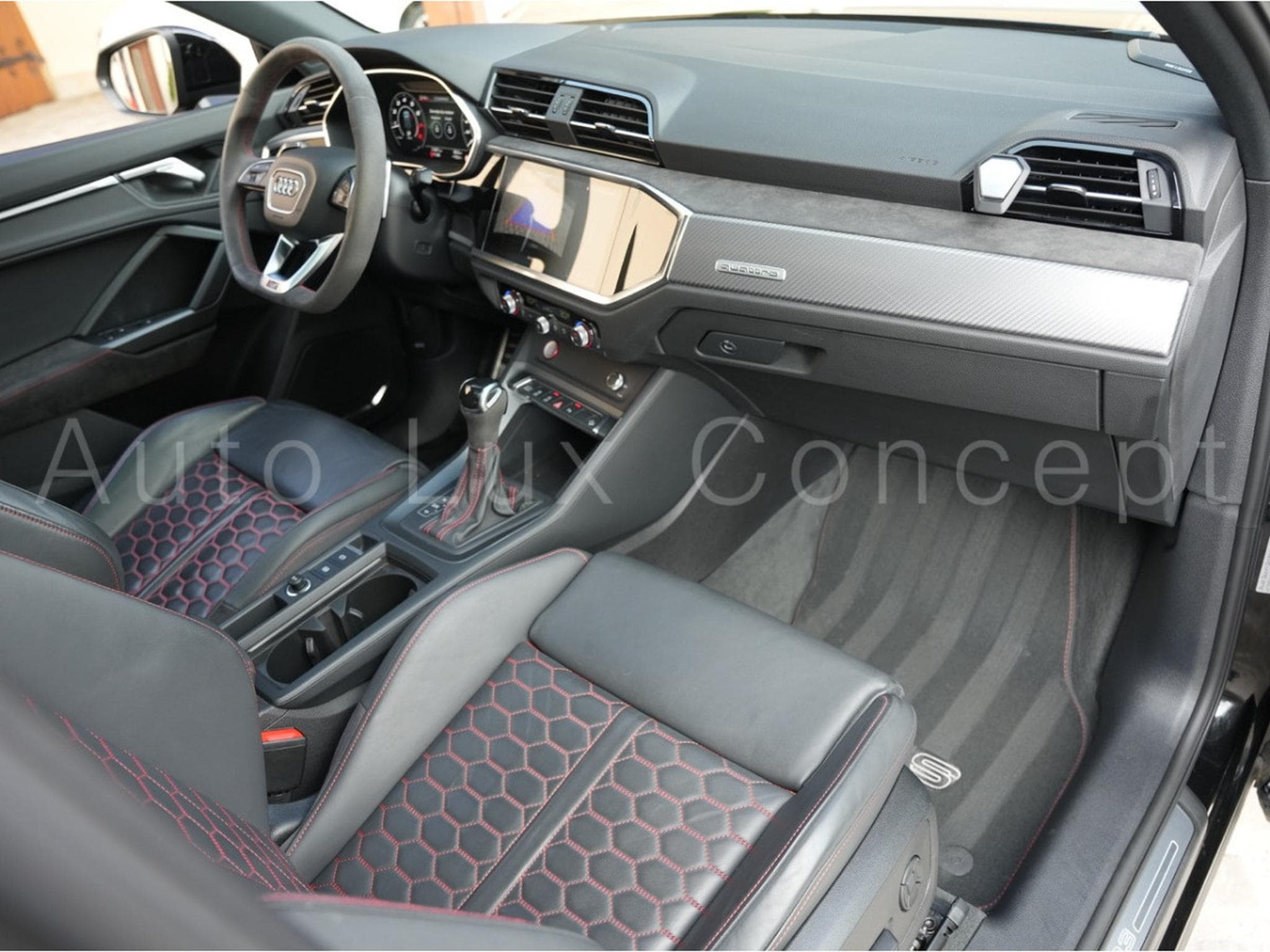 Audi RSQ3 2.5 TFSI quattro S tronic (2020) - Photo 6