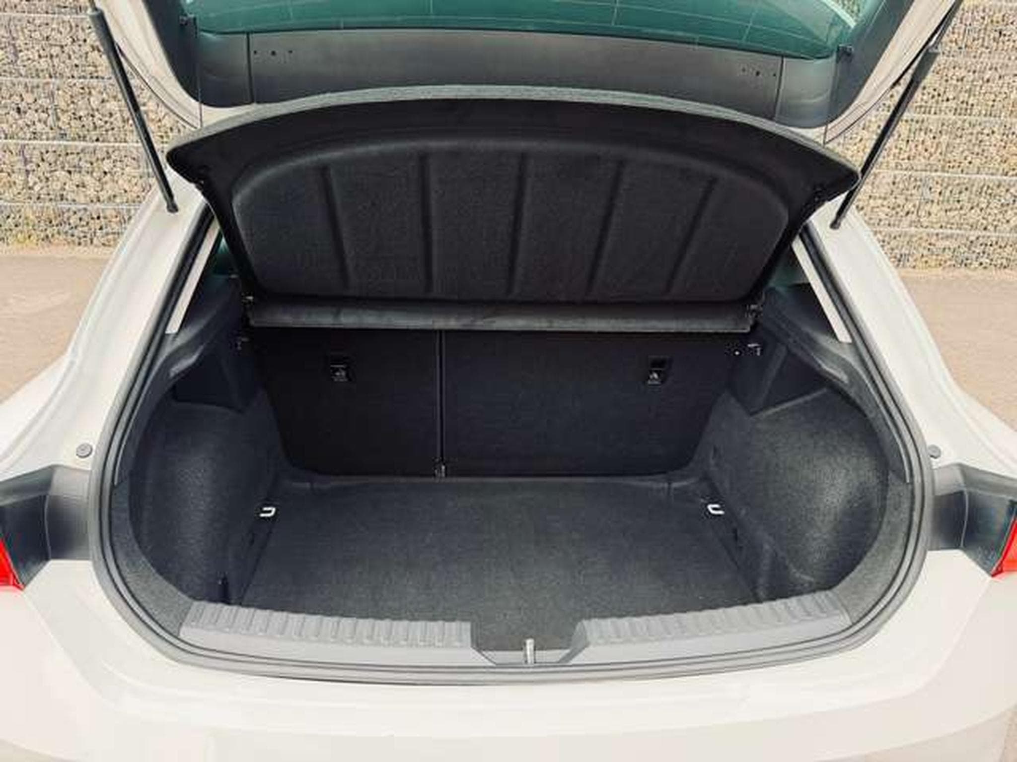 SEAT Leon Leon 1.0 EcoTSI Move! // 12 Mois De Garantie✅✅✅ (2022) - Photo 15