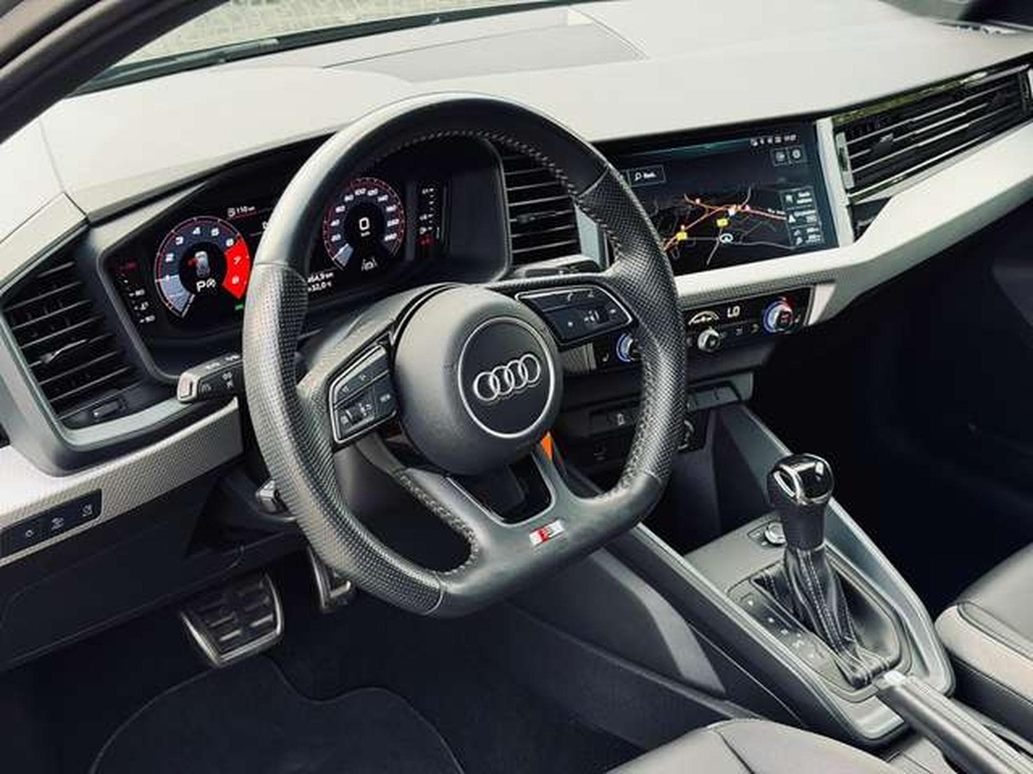 Audi A1 A1 Sportback 30 TFSI S line //Garantie 12 Mois✅✅✅ (2019) - Photo 11