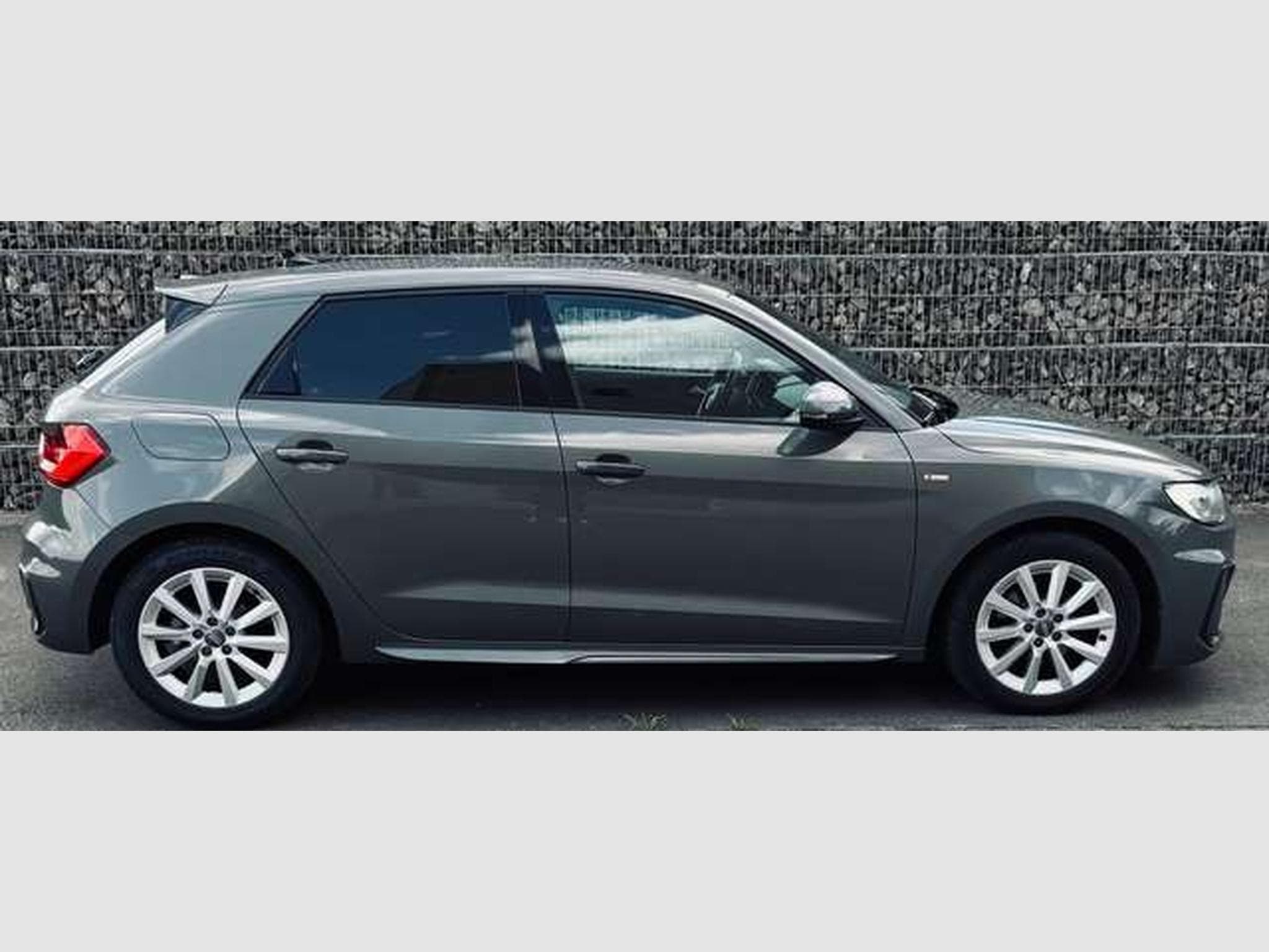Audi A1 A1 Sportback 30 TFSI S line //Garantie 12 Mois✅✅✅ (2019) - Photo 4