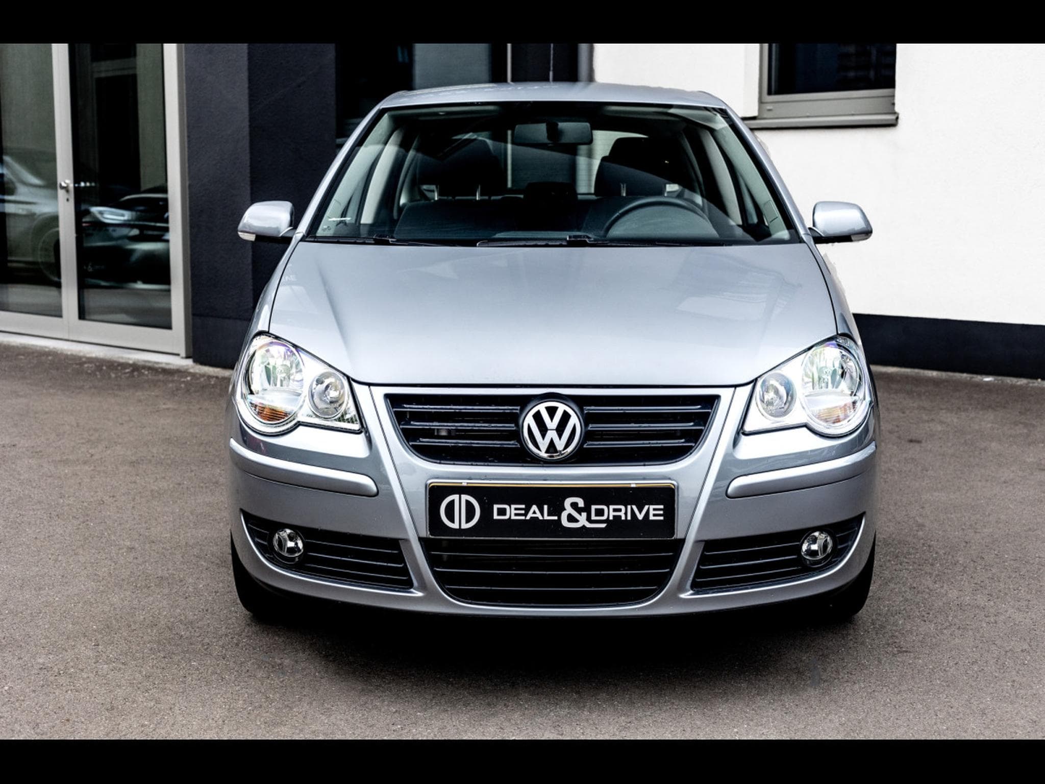 VW Polo IV (9N3) 1.4 UNITED (2008) - Photo 5