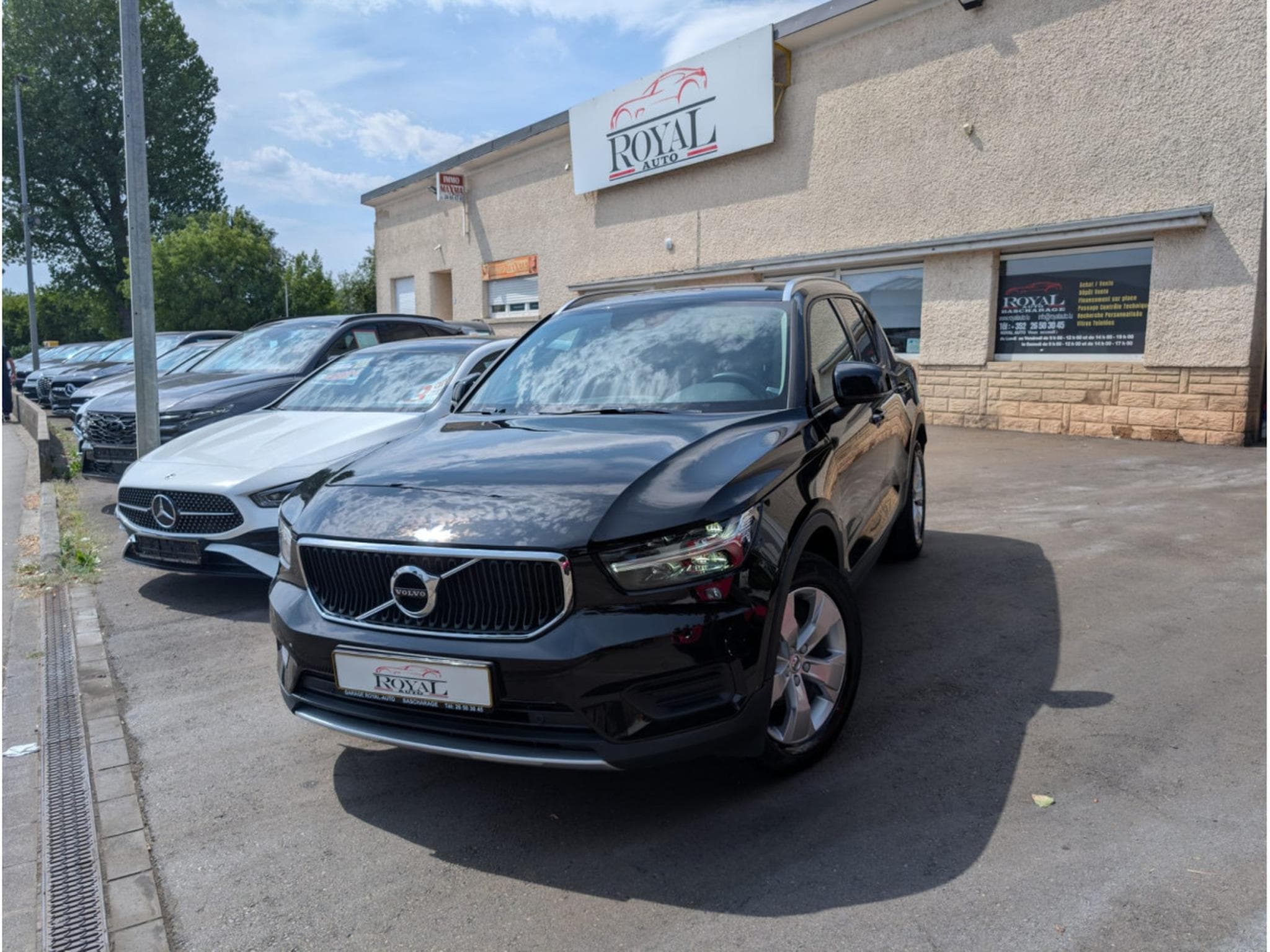 Volvo XC40 D3 MOMENTUM AUTOMATIQUE 2.0D 150 (2019) - Photo 1