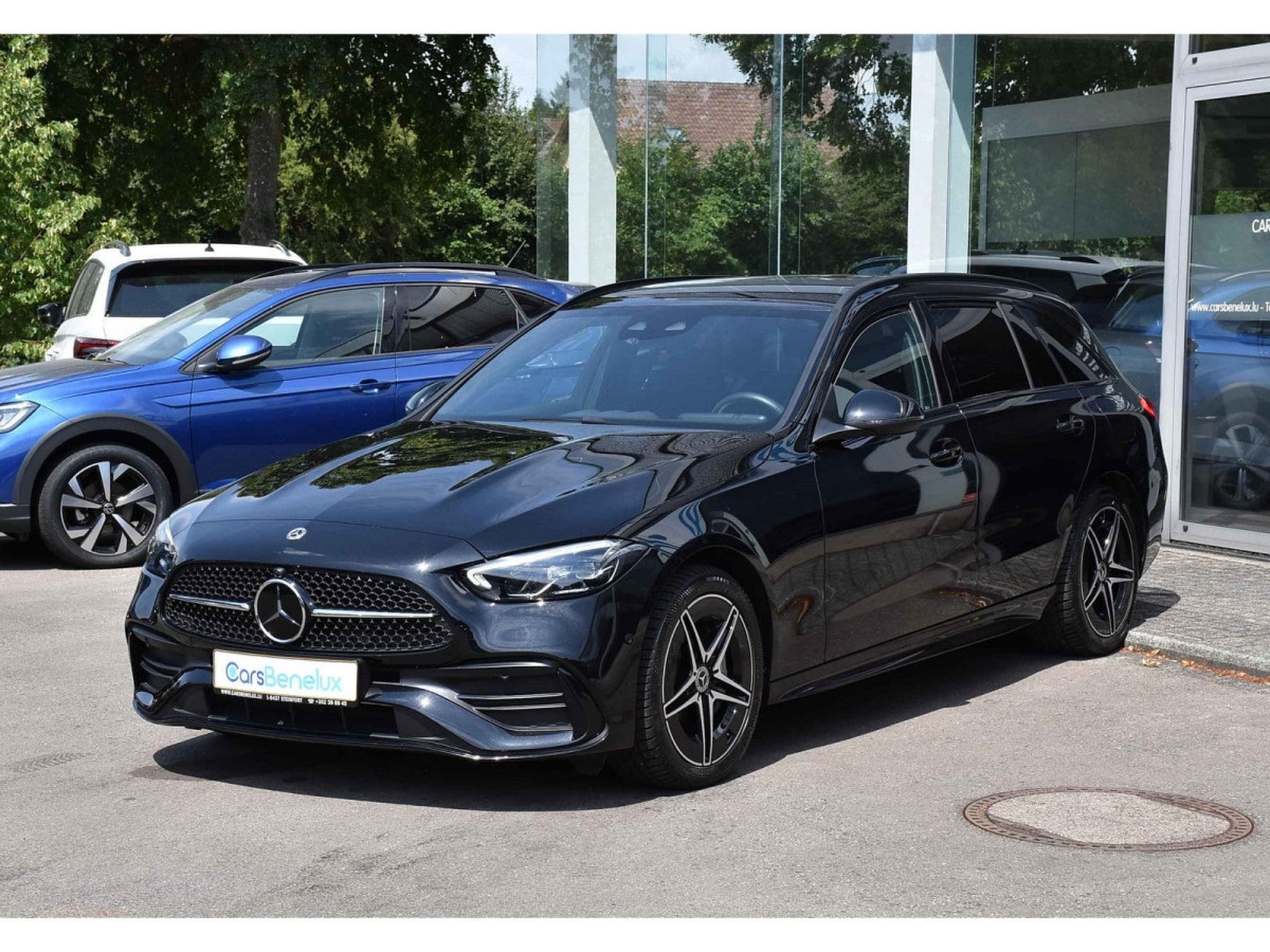 Mercedes C 300 de Break AMG Line 9G-Tronic ACC LANE SIDE CAM 1° MAIN (2025) - Foto 2