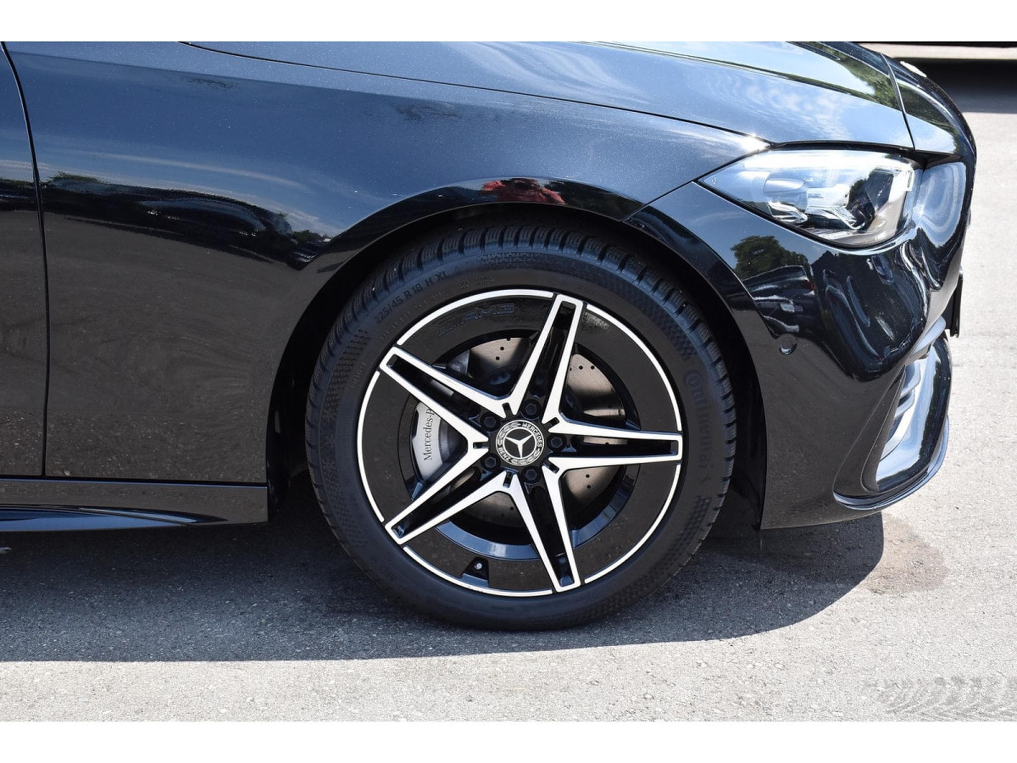 Mercedes C 300 de Break AMG Line 9G-Tronic ACC LANE SIDE CAM 1° MAIN (2025) - Foto 5
