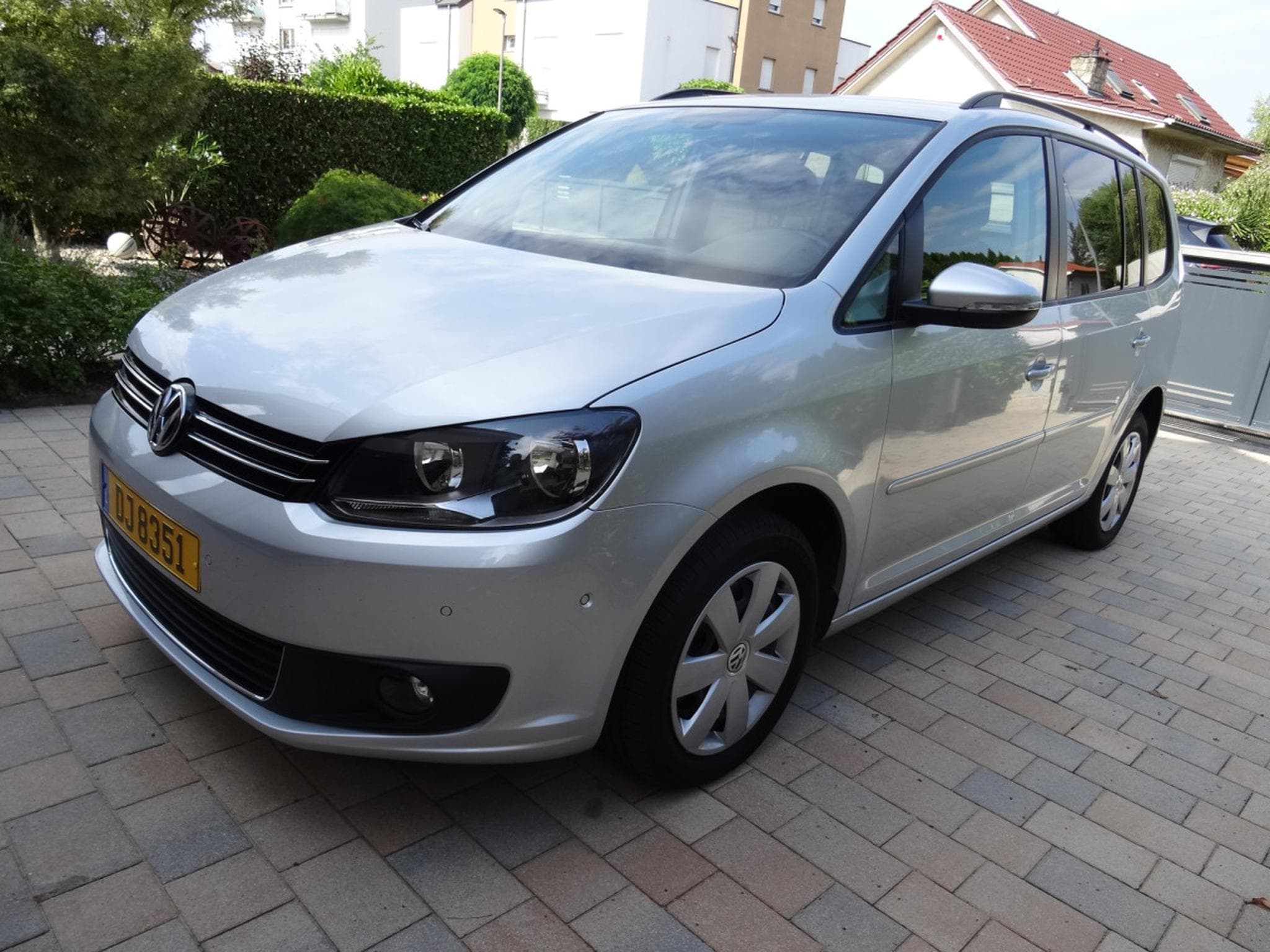 VW Touran 1.4 TSI DSG (2014) - Photo 17